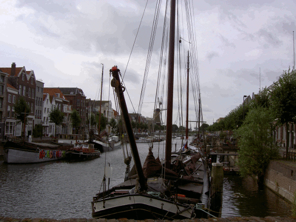 430.gif (182050 bytes)