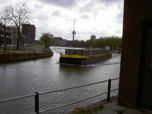 440.gif (182206 bytes)