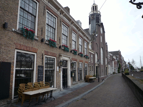 590.gif (191844 bytes)