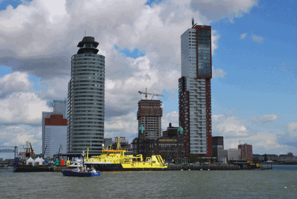 670.gif (119050 bytes)