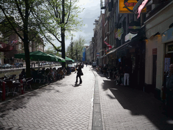 860.gif (181185 bytes)