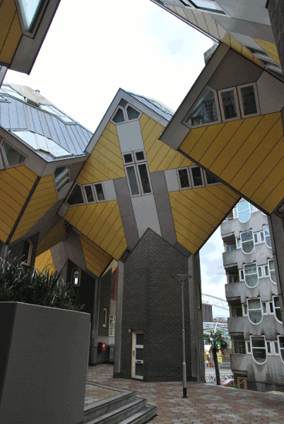 1030.gif (138470 bytes)