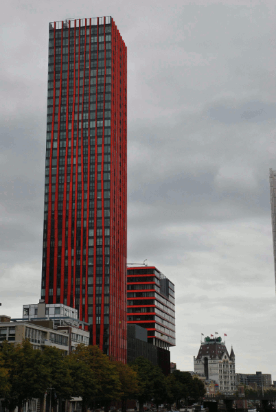 1090.gif (120881 bytes)