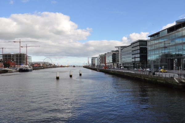 170.jpg (144036 bytes)