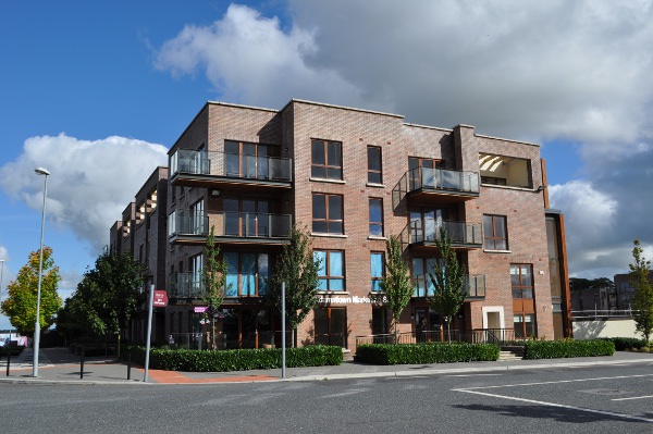 70.jpg (124997 bytes)