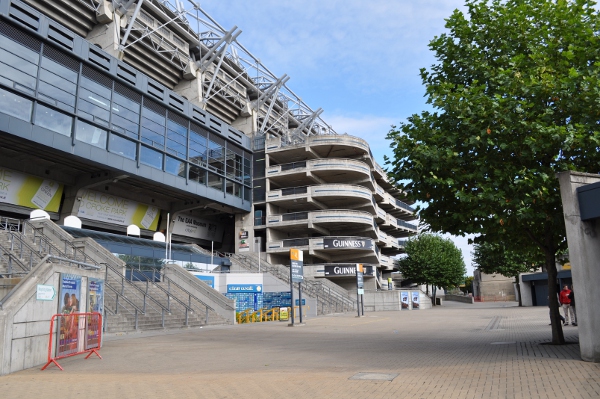 400.jpg (130072 bytes)