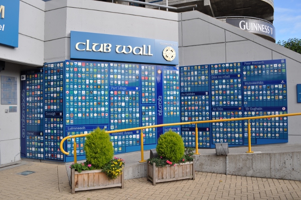 420.jpg (178546 bytes)