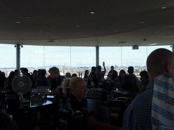 730.gif (125573 bytes)