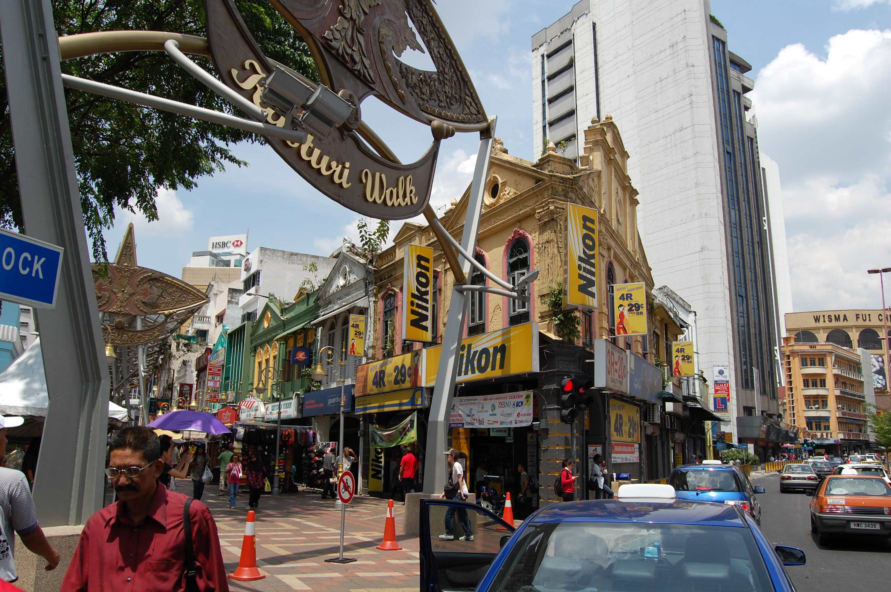 170.jpg (144036 bytes)