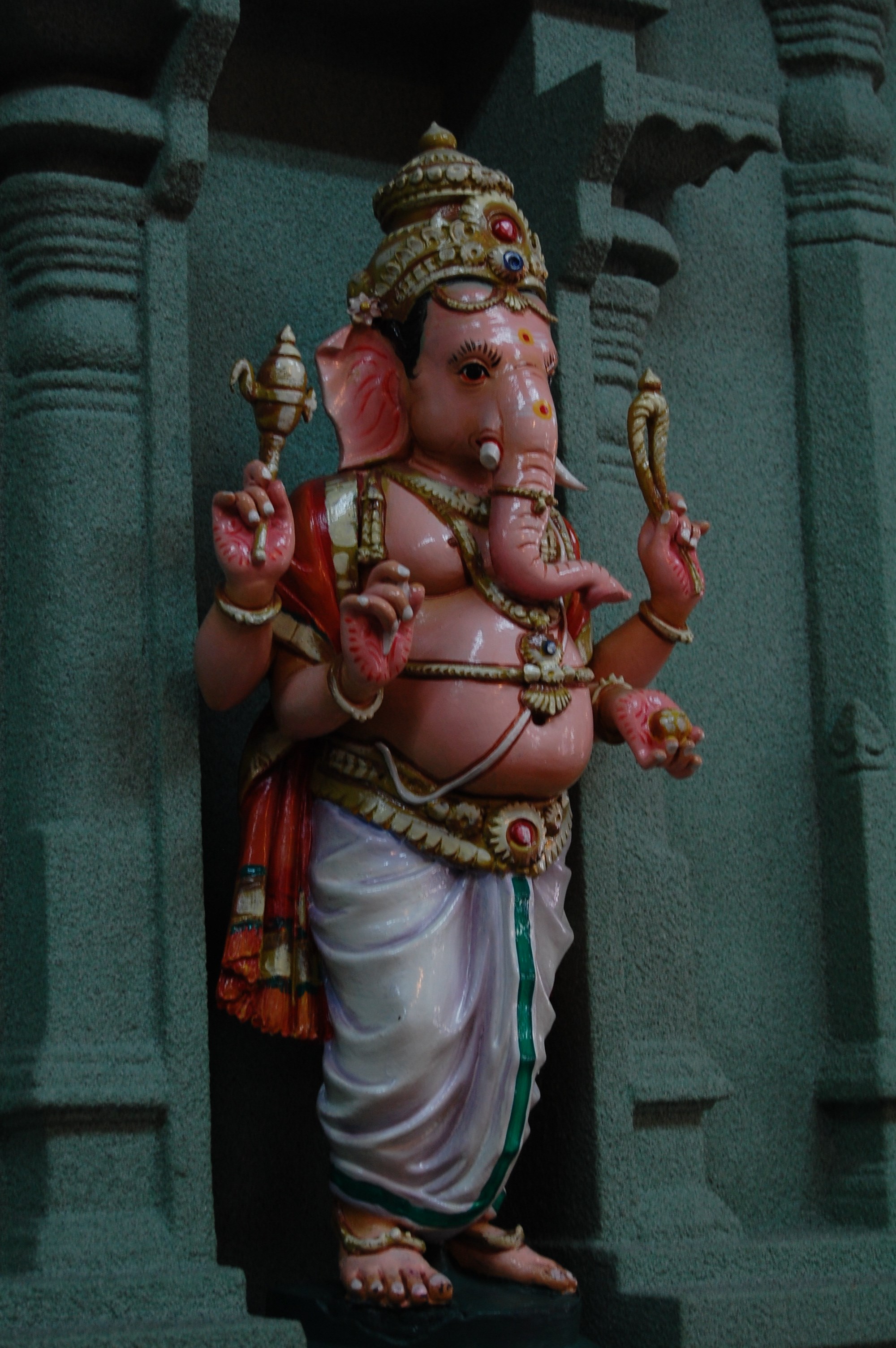 380.jpg (193351 bytes)