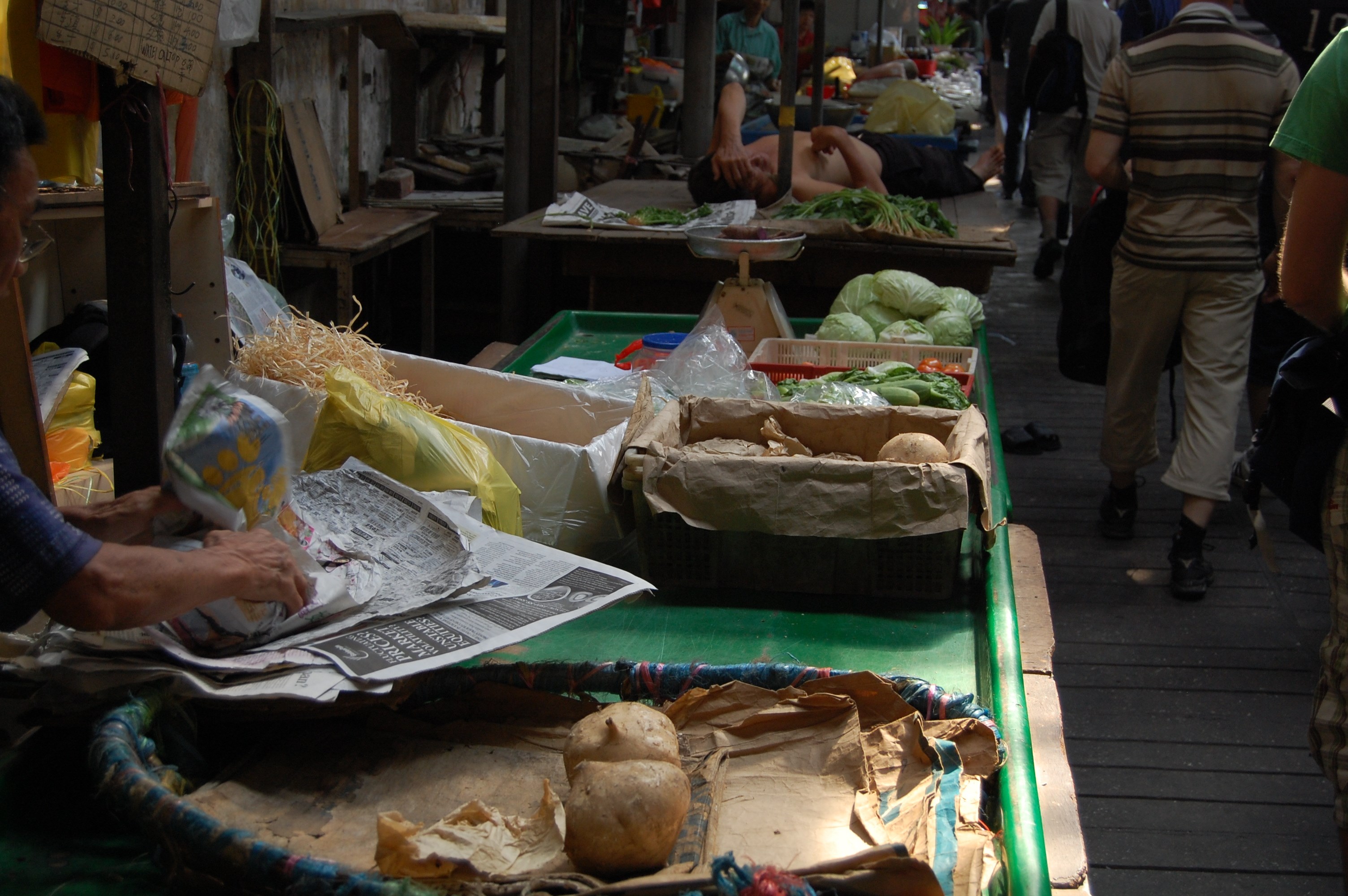 420.jpg (171350 bytes)