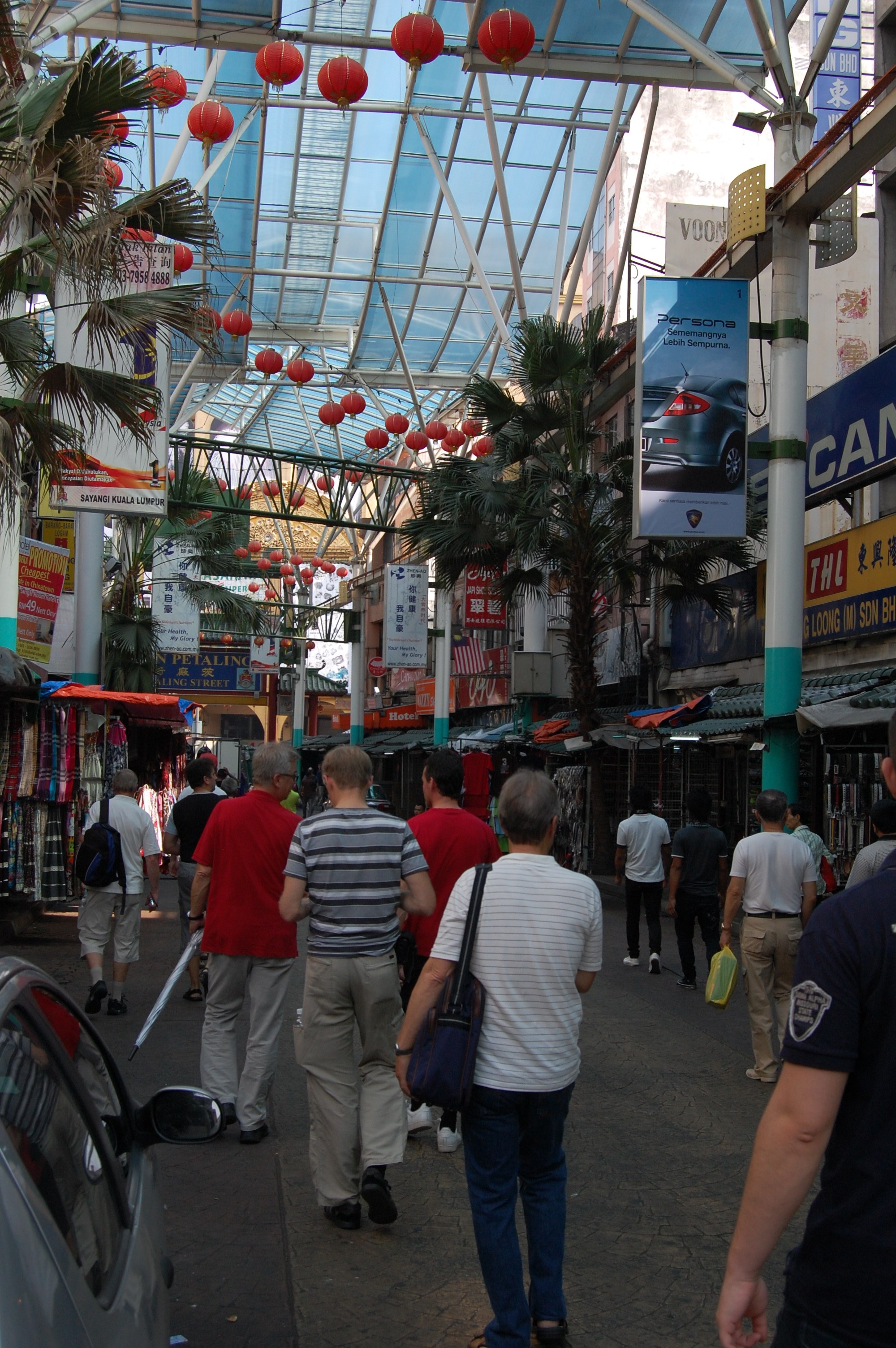 440.jpg (171350 bytes)