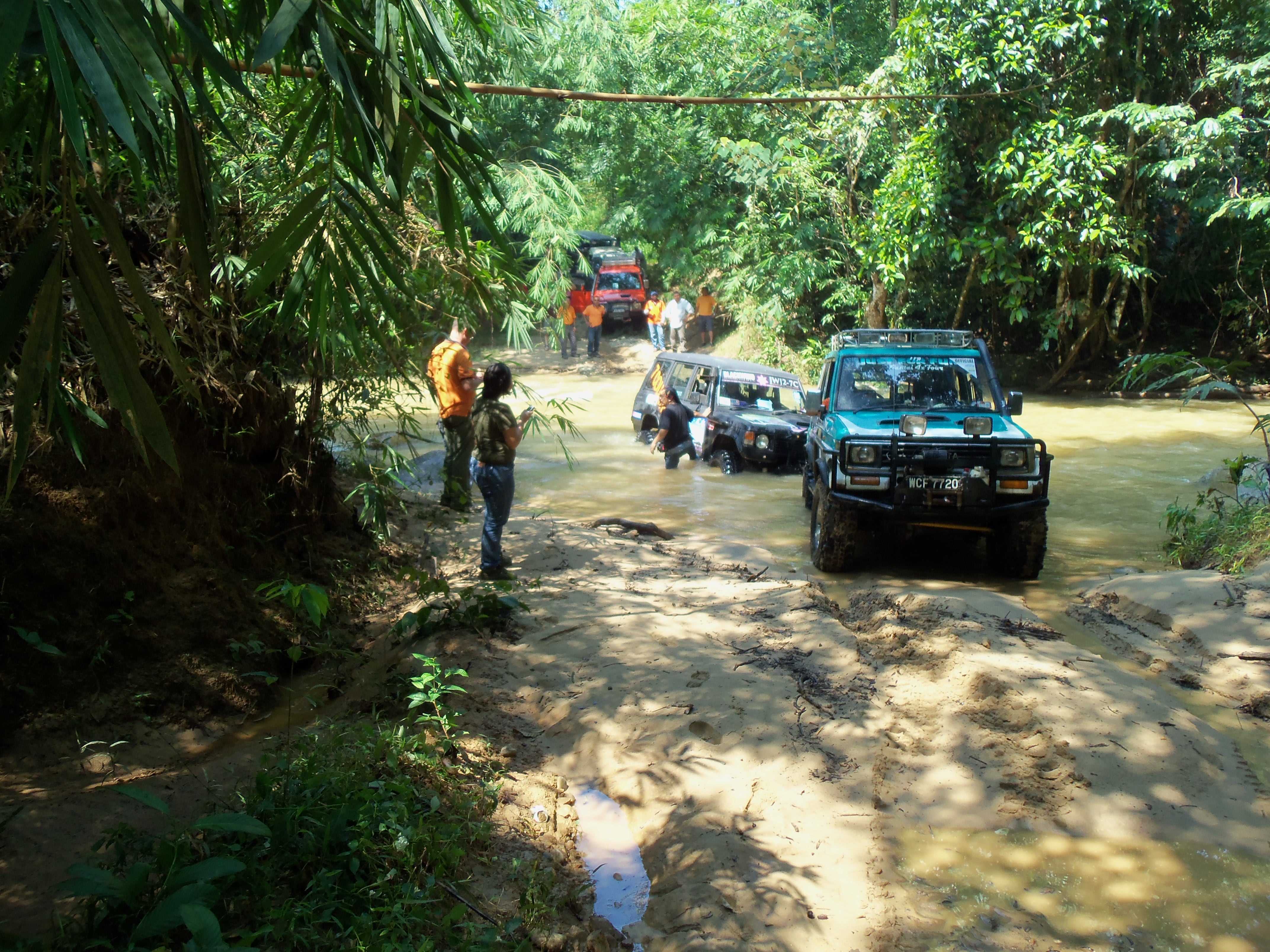 620.jpg (134068 bytes)