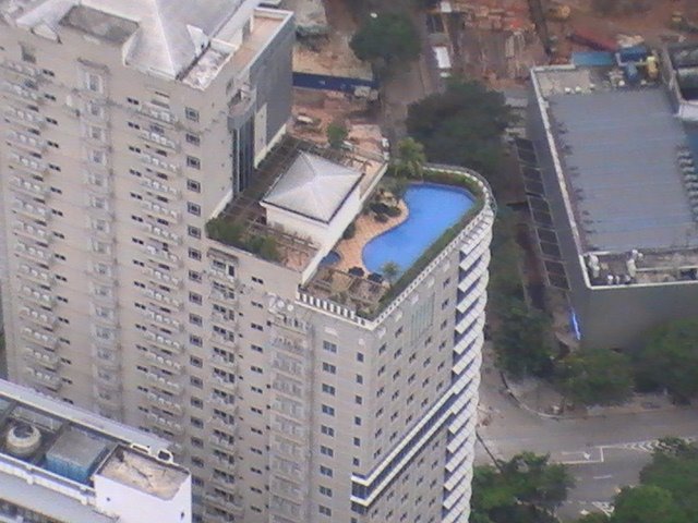 1219.jpg (147915 bytes)