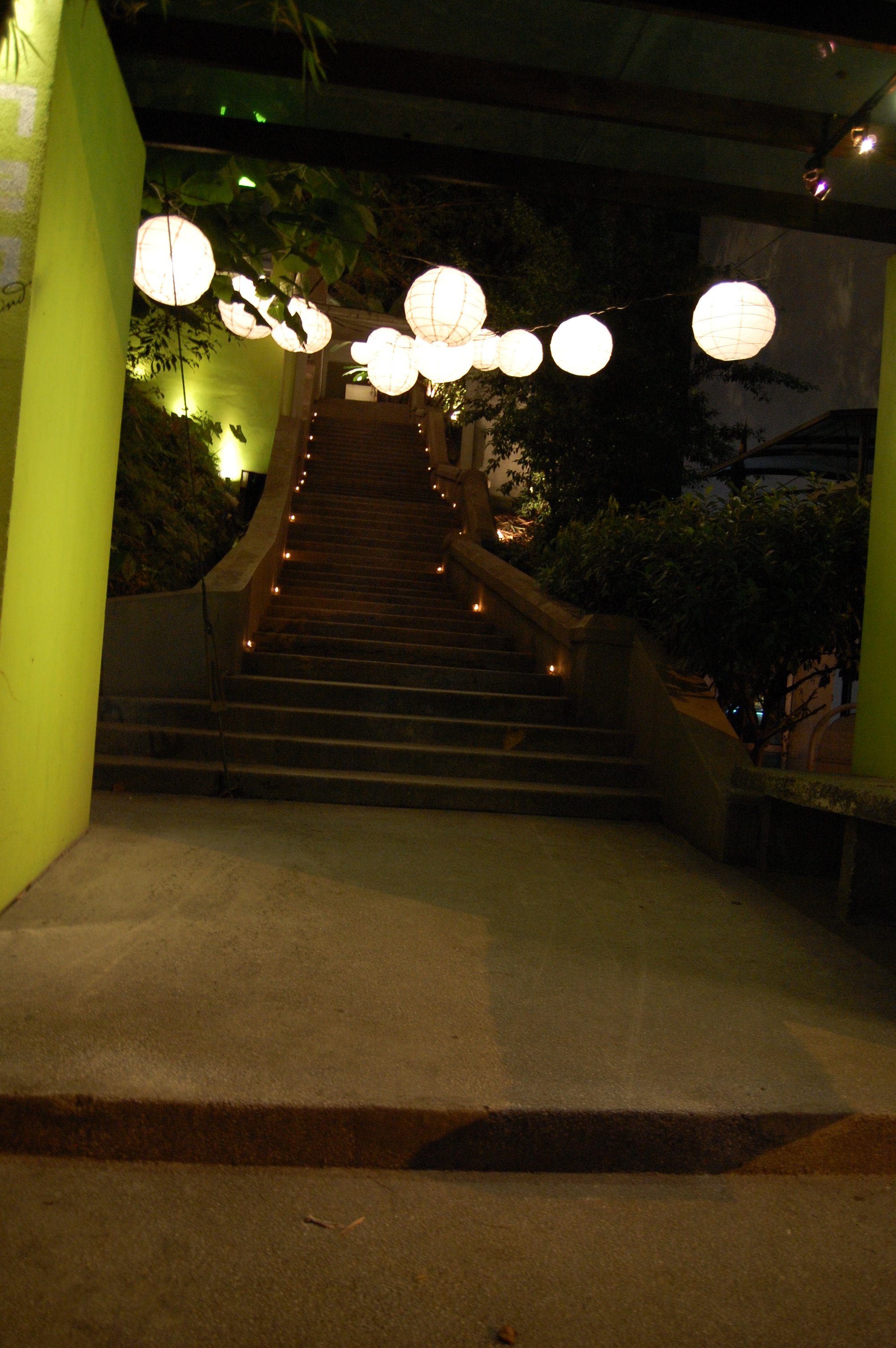 1725.jpg (179639 bytes)