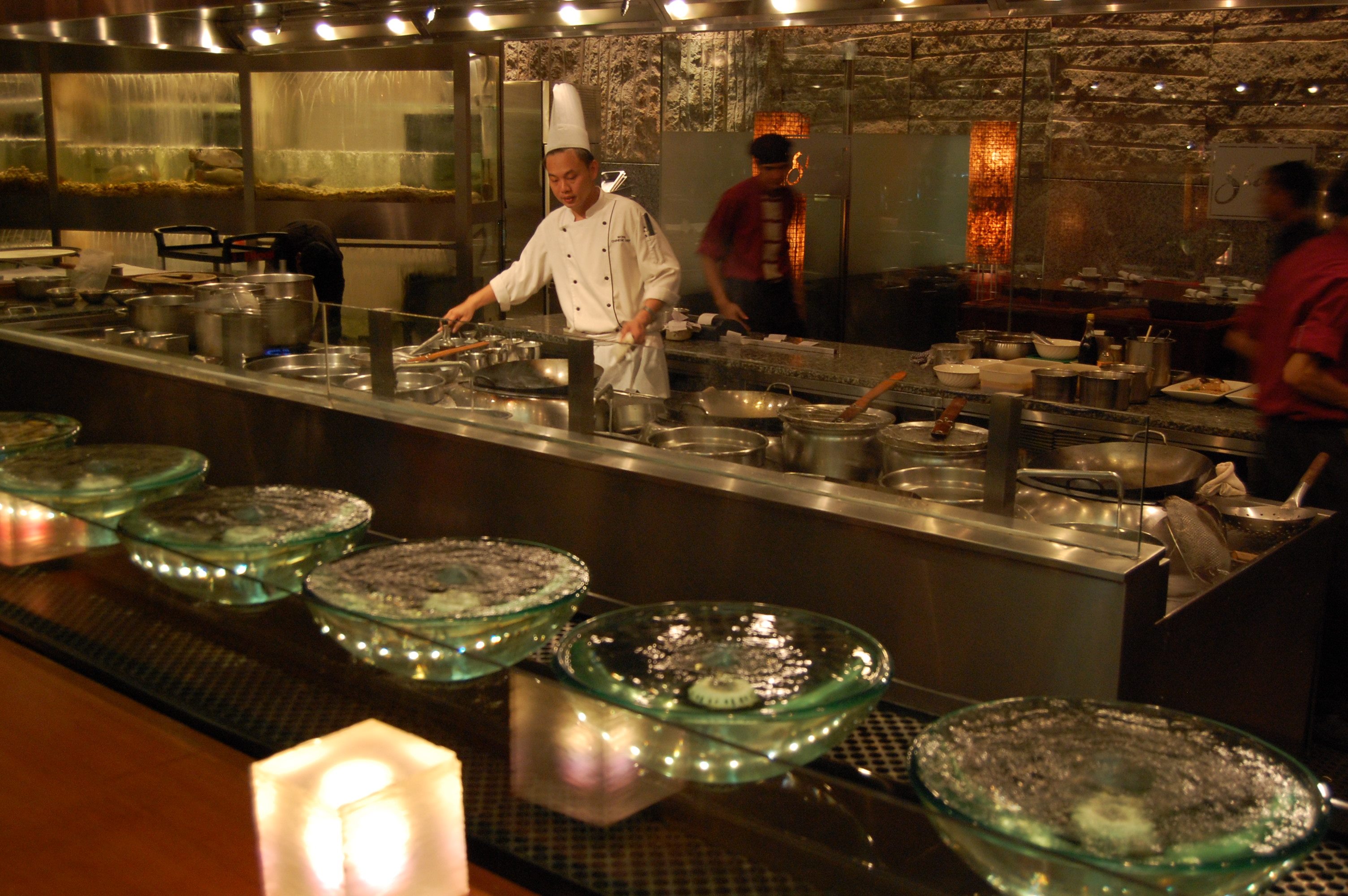 0825.jpg (157806 bytes)