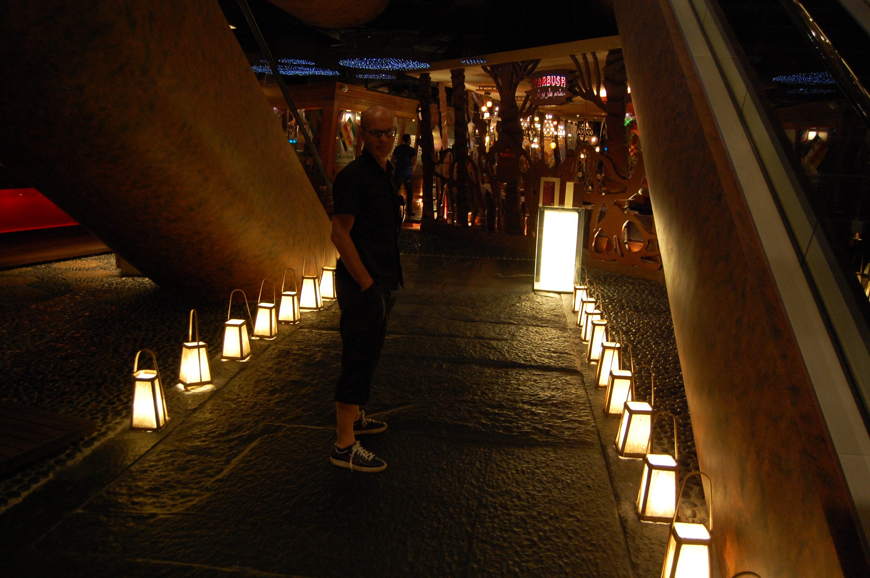 0917.jpg (114598 bytes)