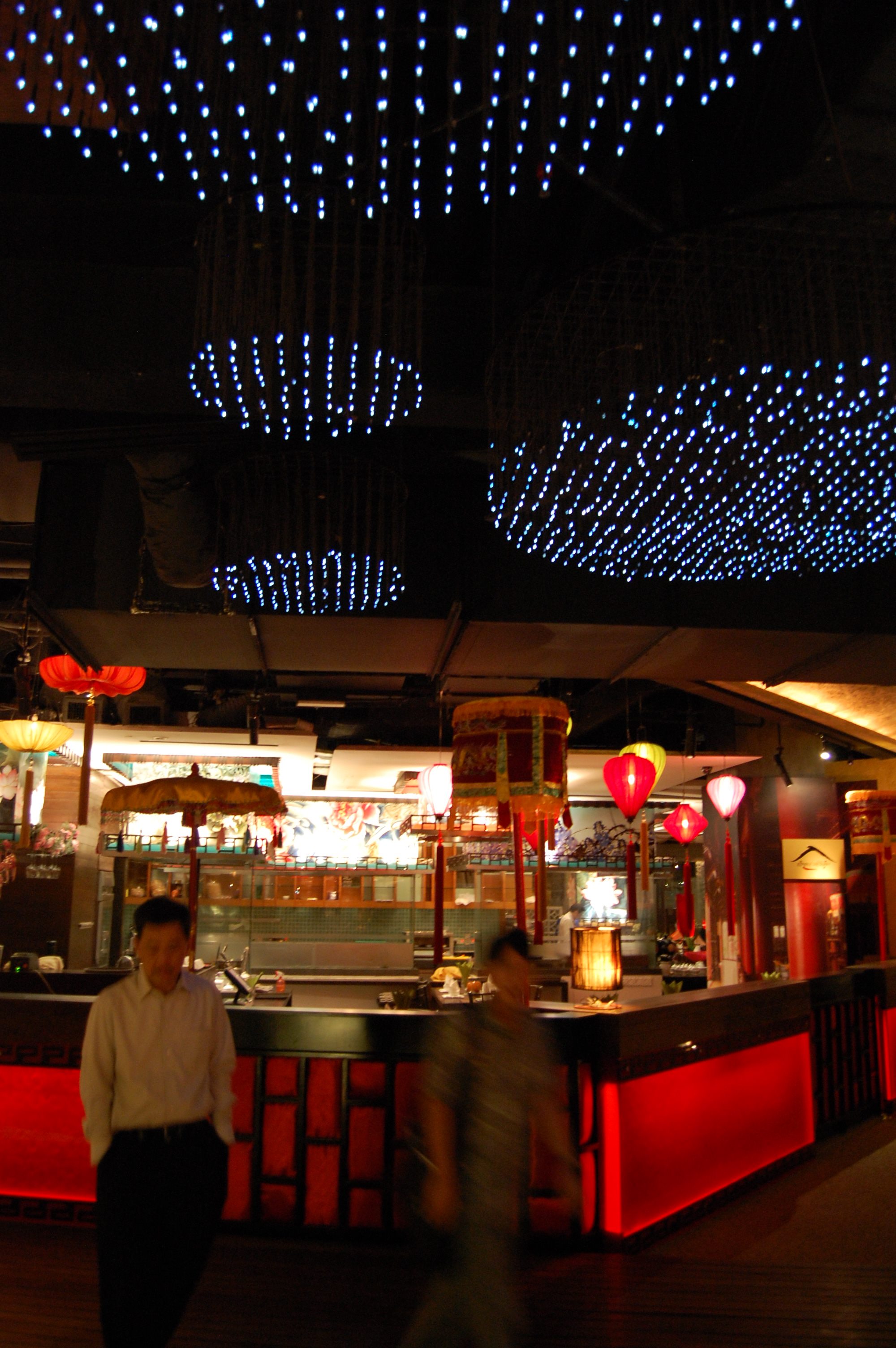 0918.jpg (125573 bytes)