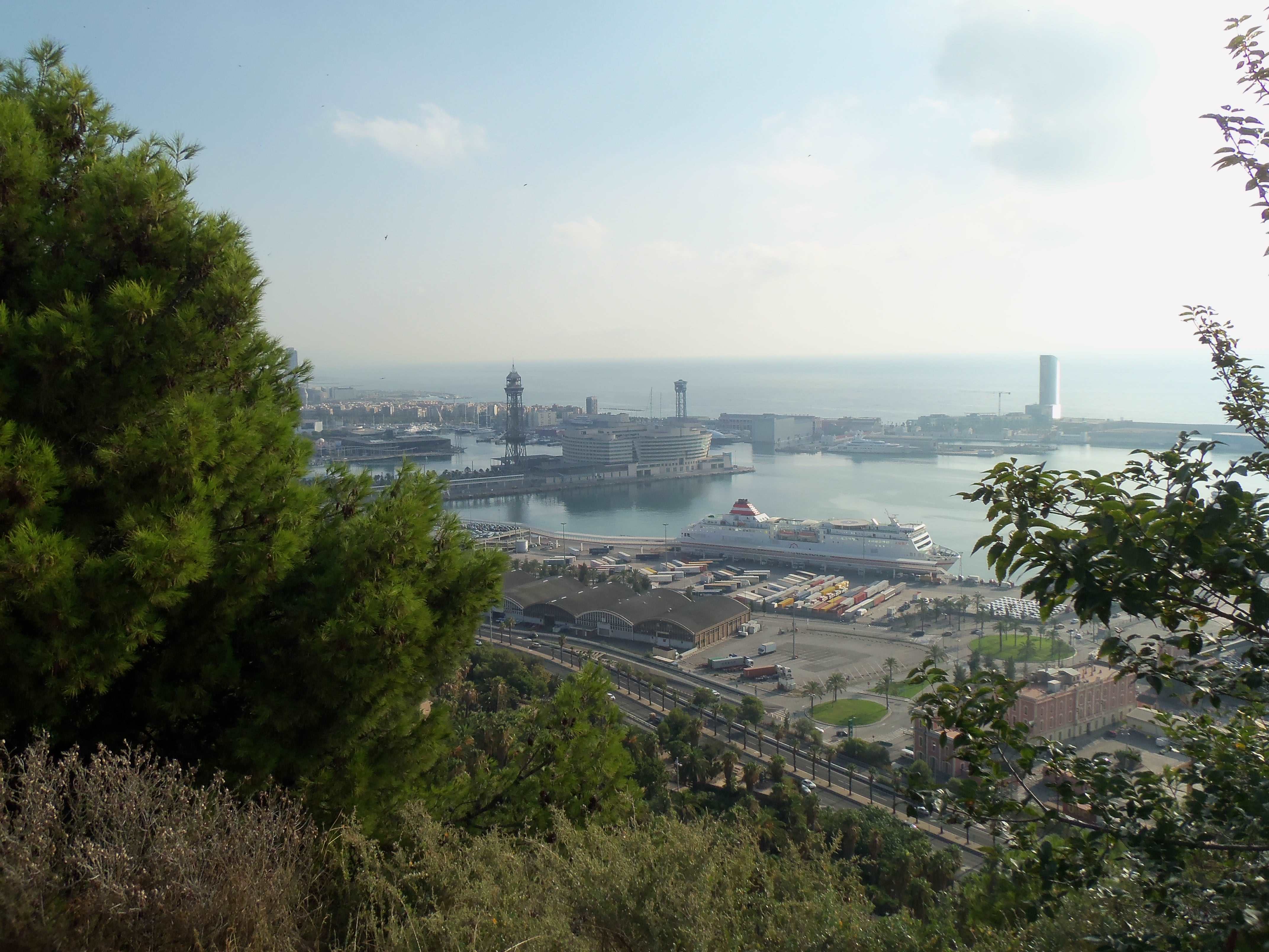 130.jpg (146416 bytes)