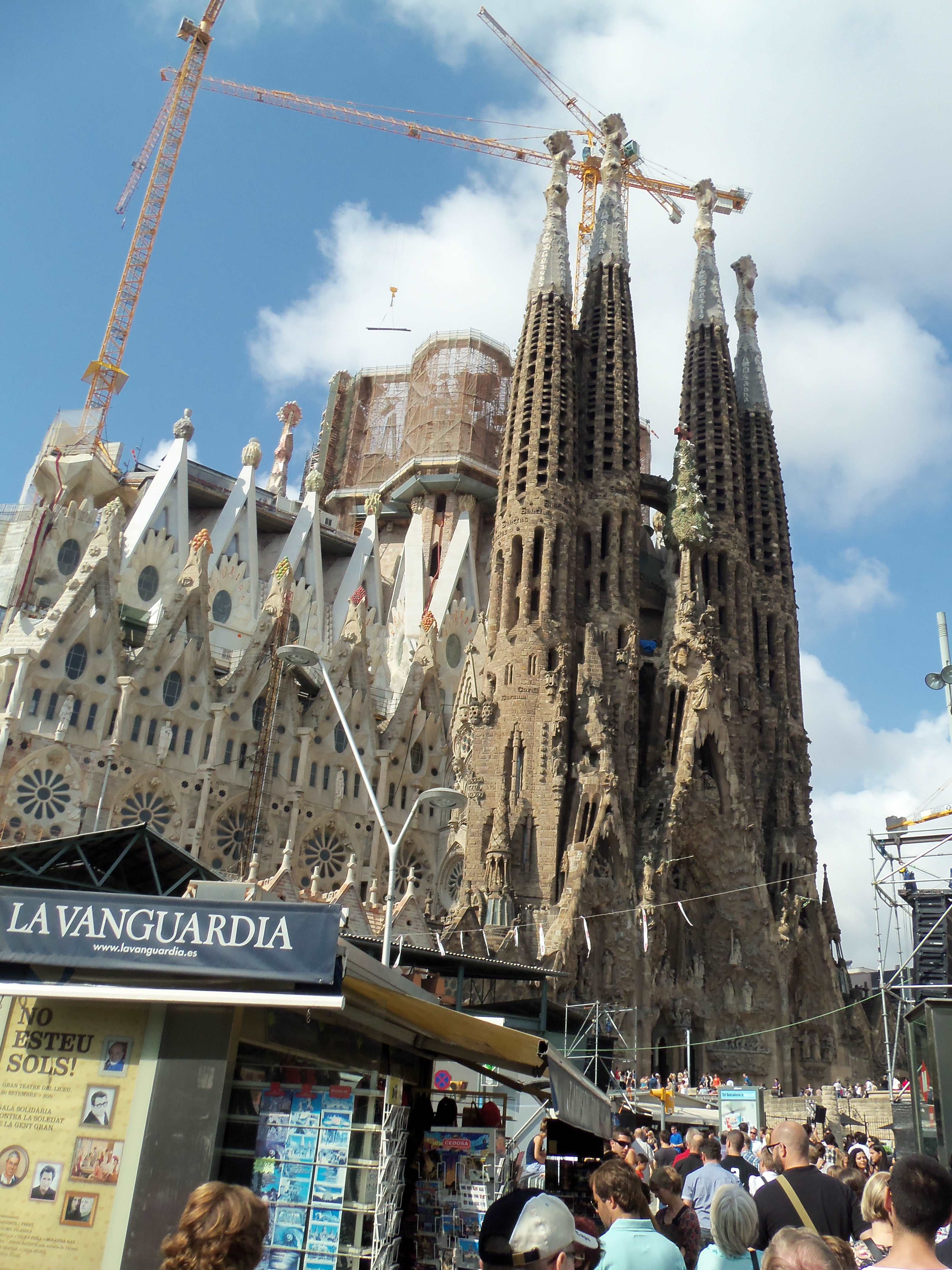 190.jpg (131761 bytes)