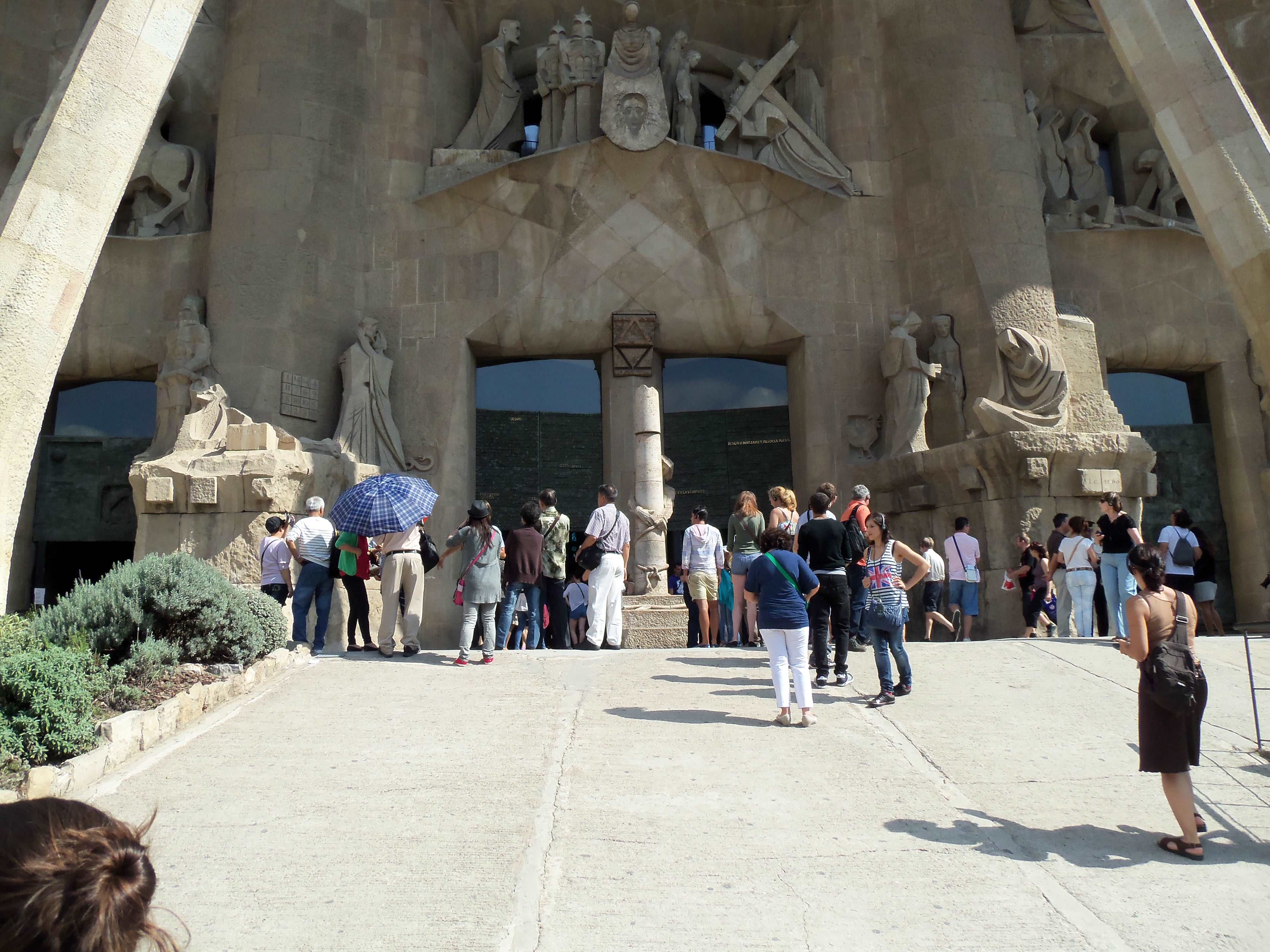 270.jpg (131761 bytes)