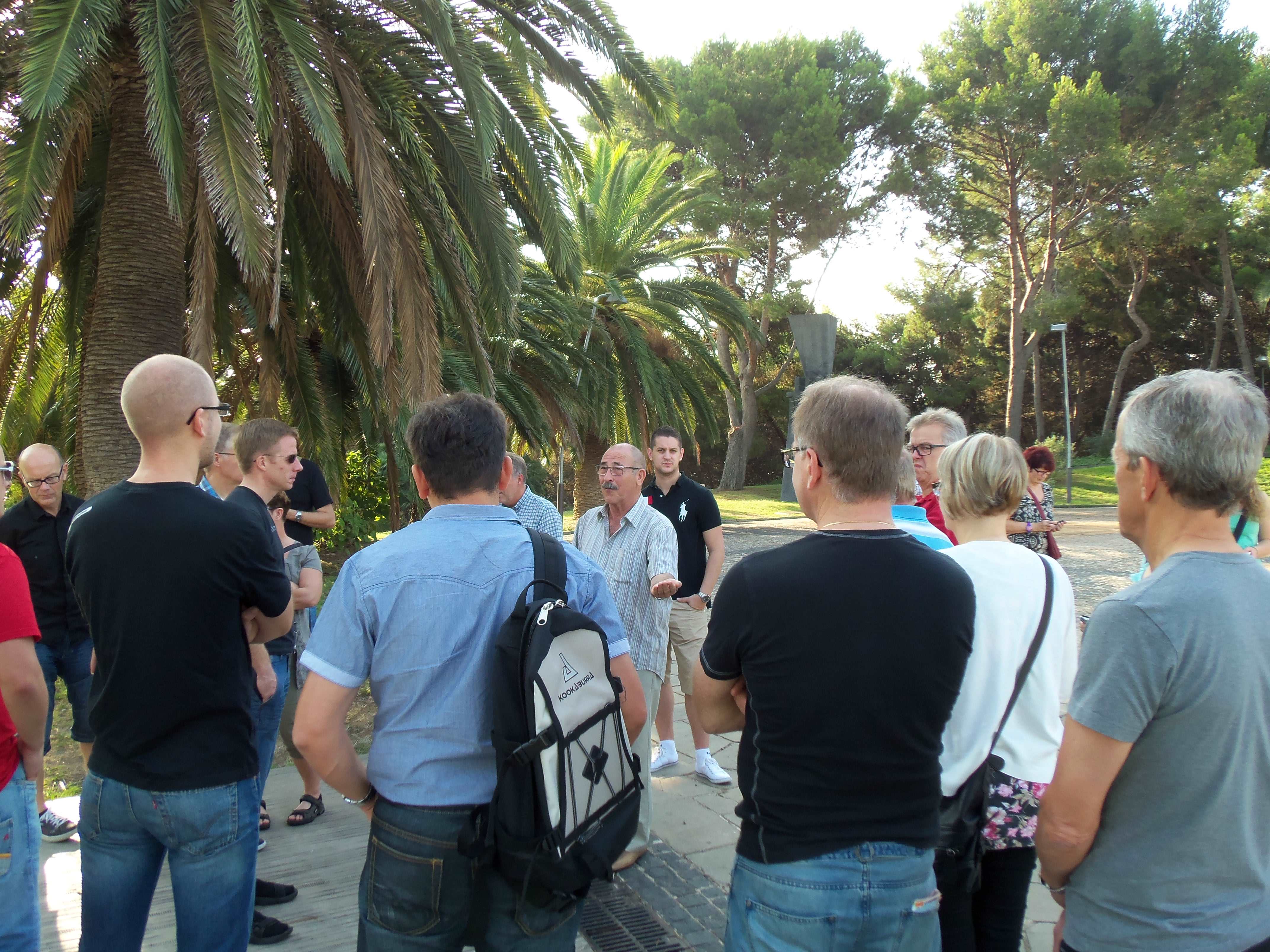 80.jpg (143827 bytes)