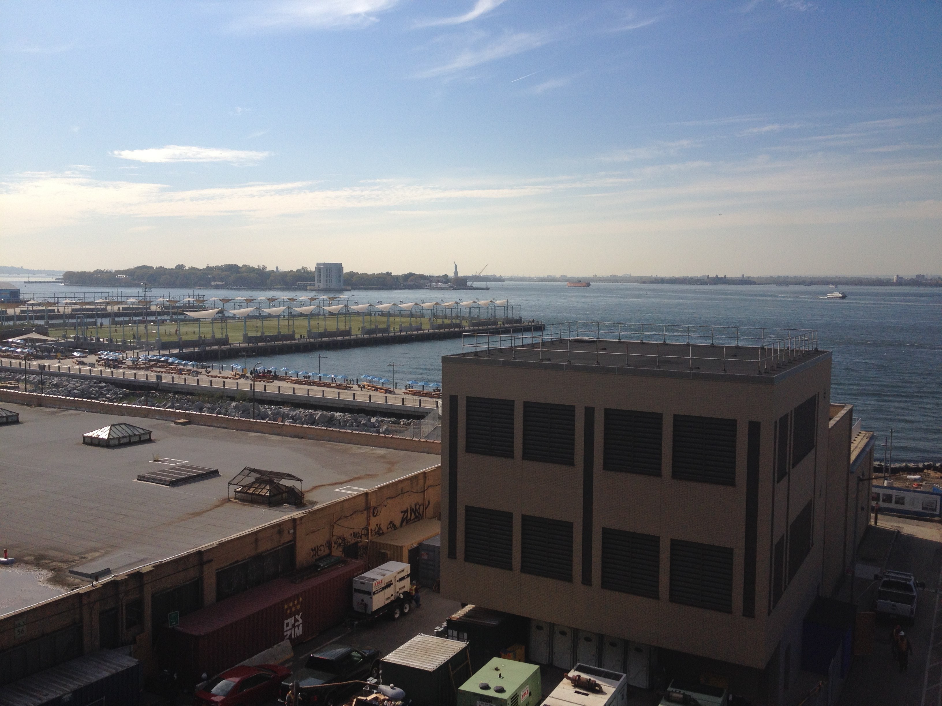 141439.jpg (131761 bytes)