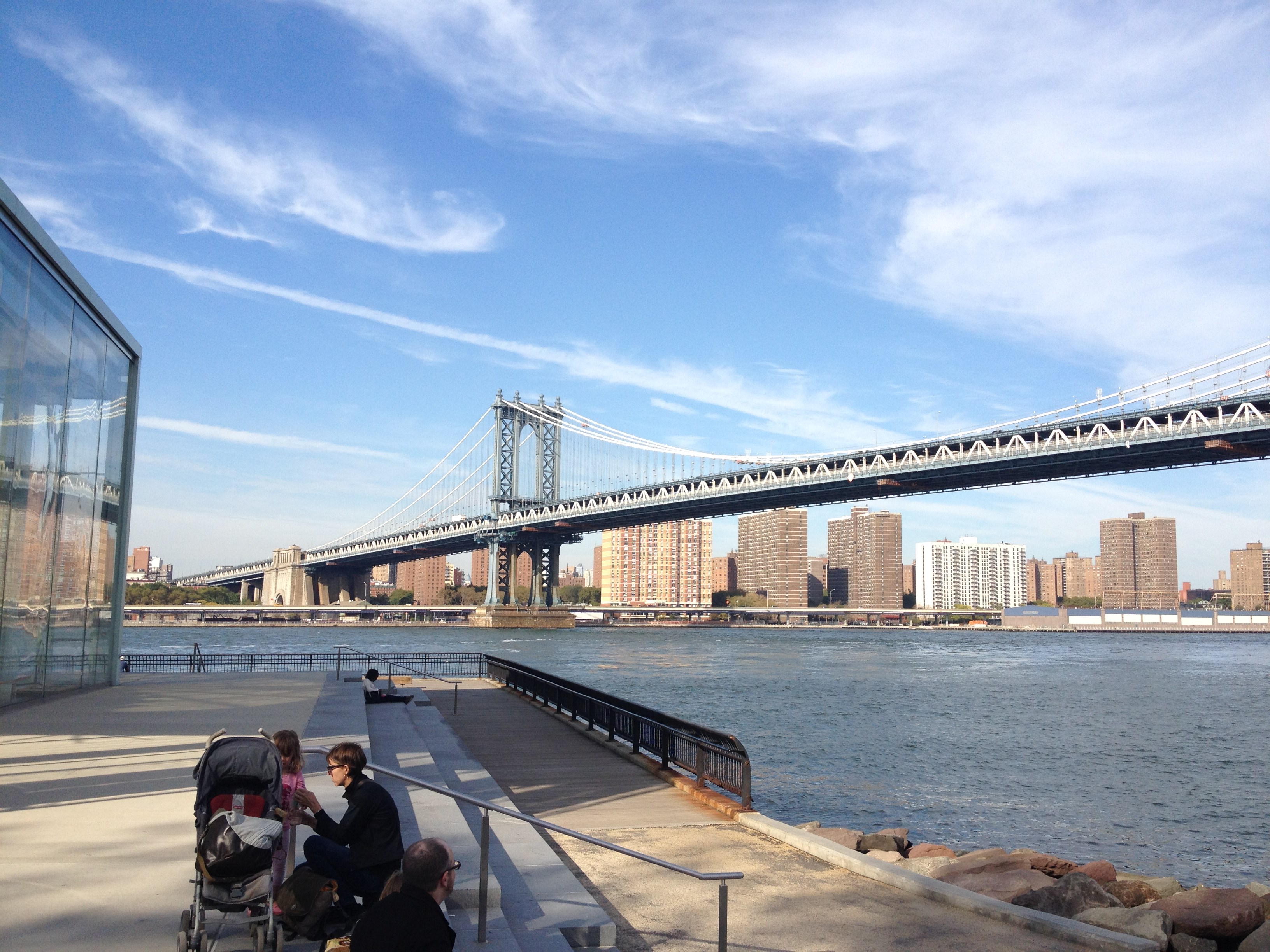 141521.jpg (220273 bytes)