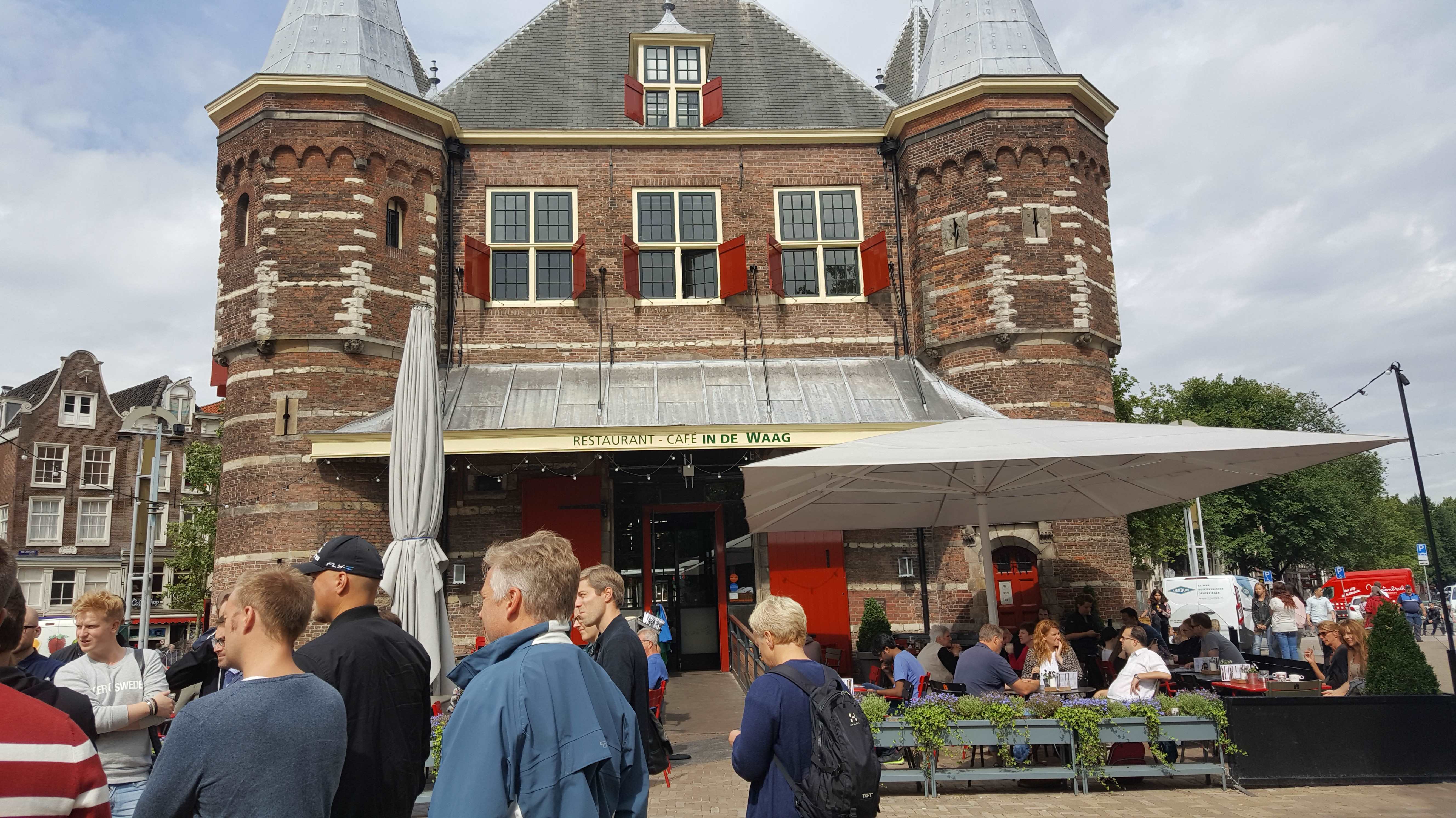 10.jpg (133251 bytes)