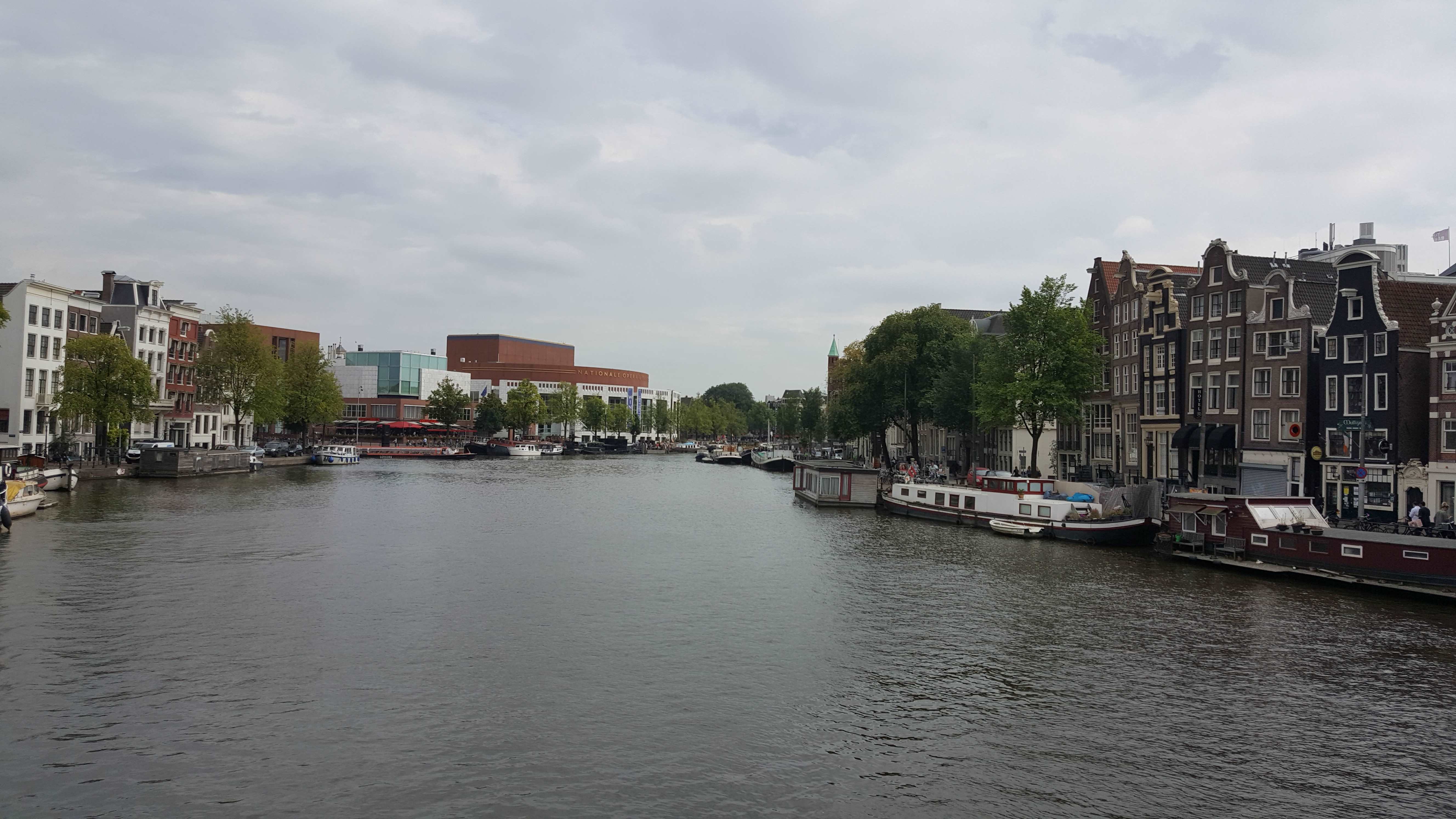 30.jpg (144658 bytes)