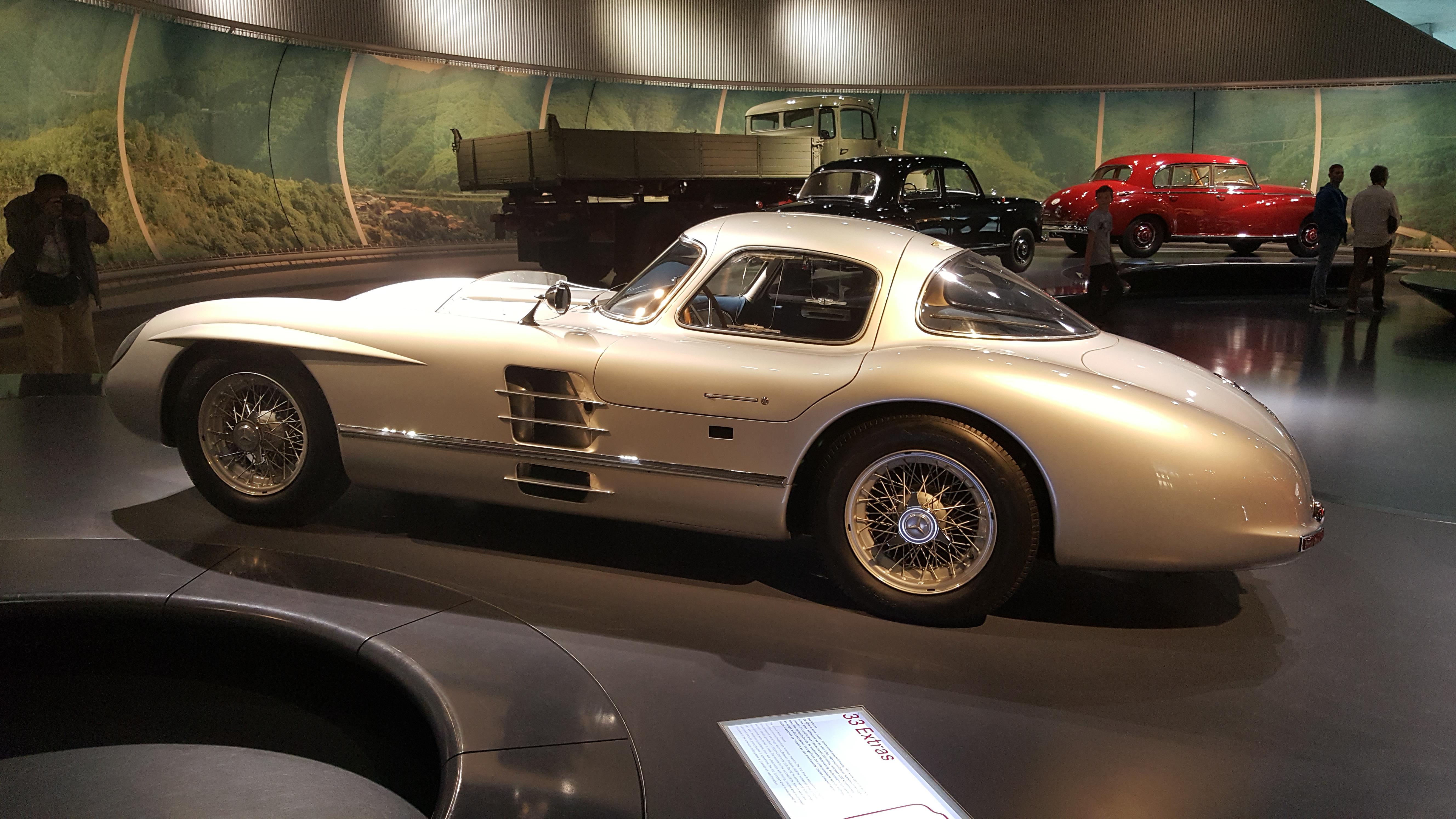 170.jpg (144036 bytes)