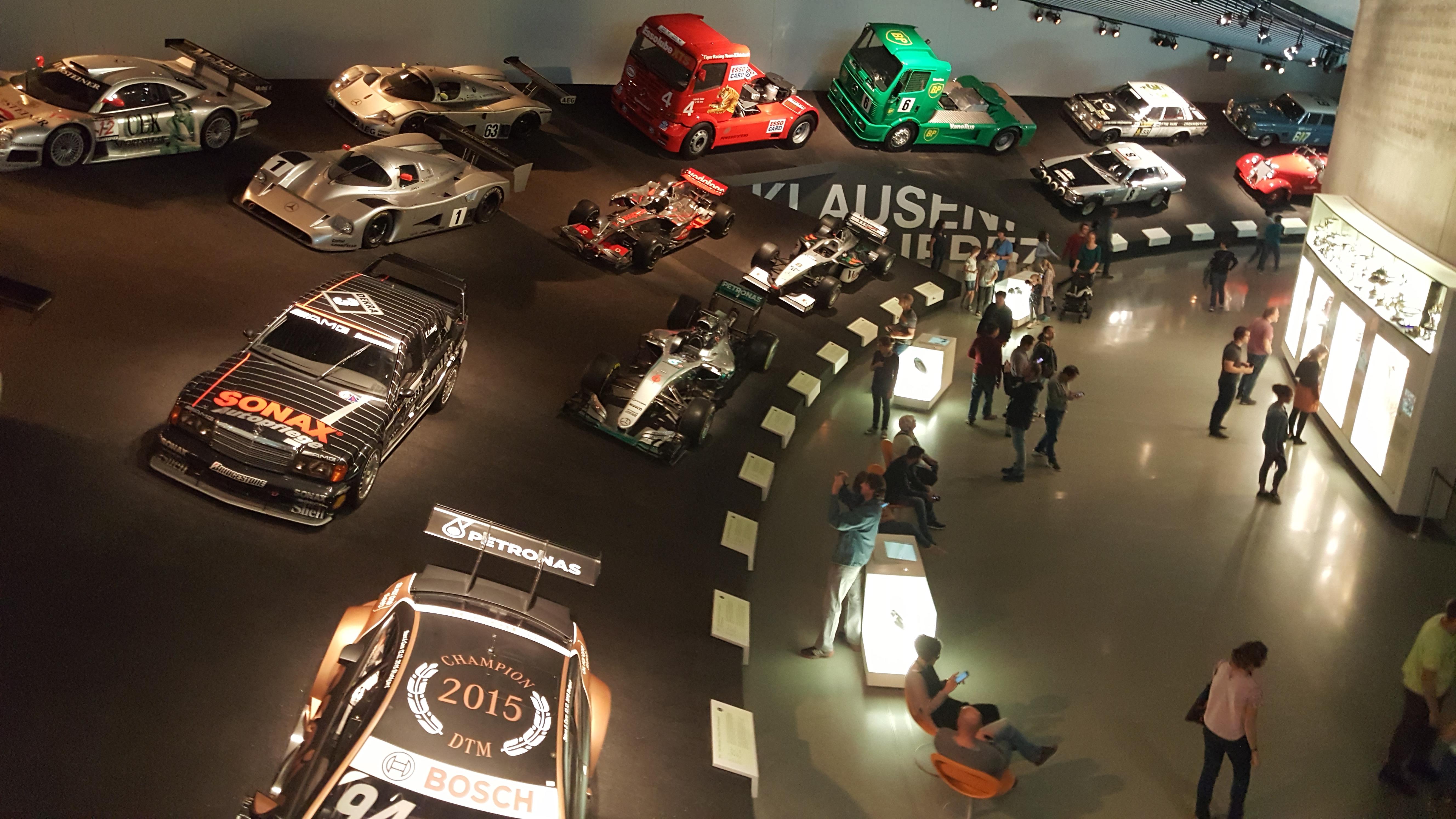 270.jpg (220273 bytes)