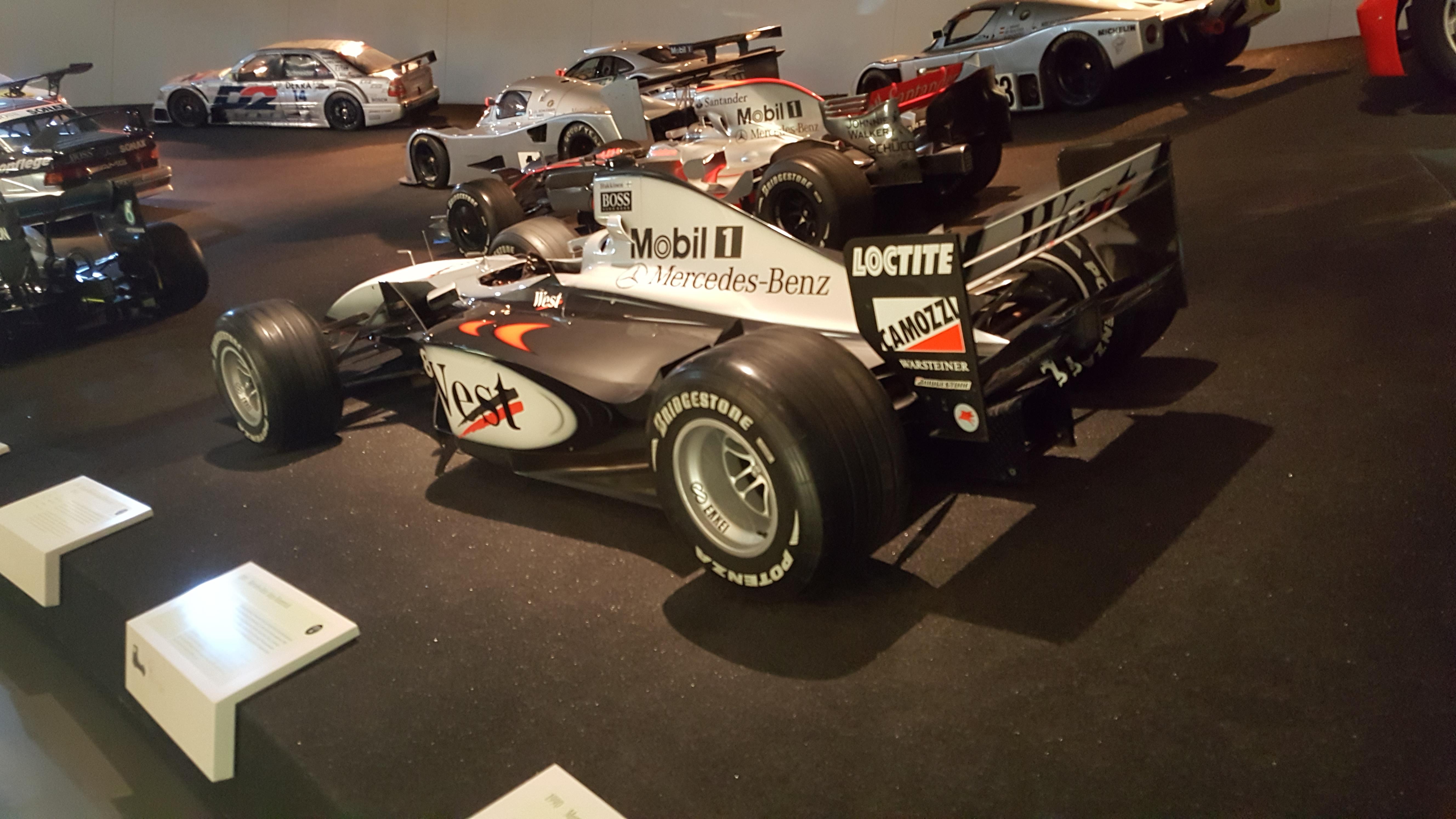 290.jpg (220273 bytes)