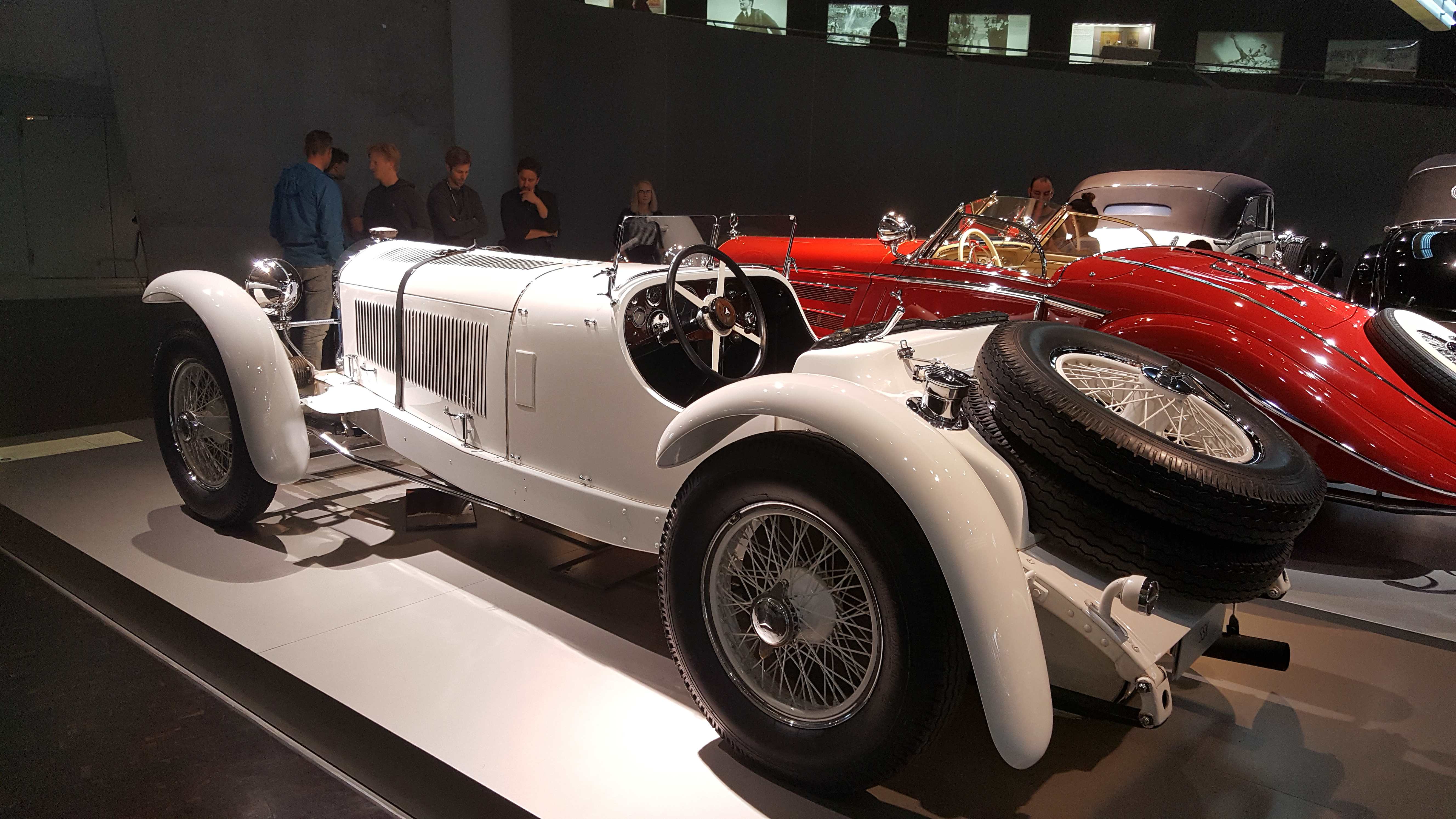 50.jpg (163650 bytes)