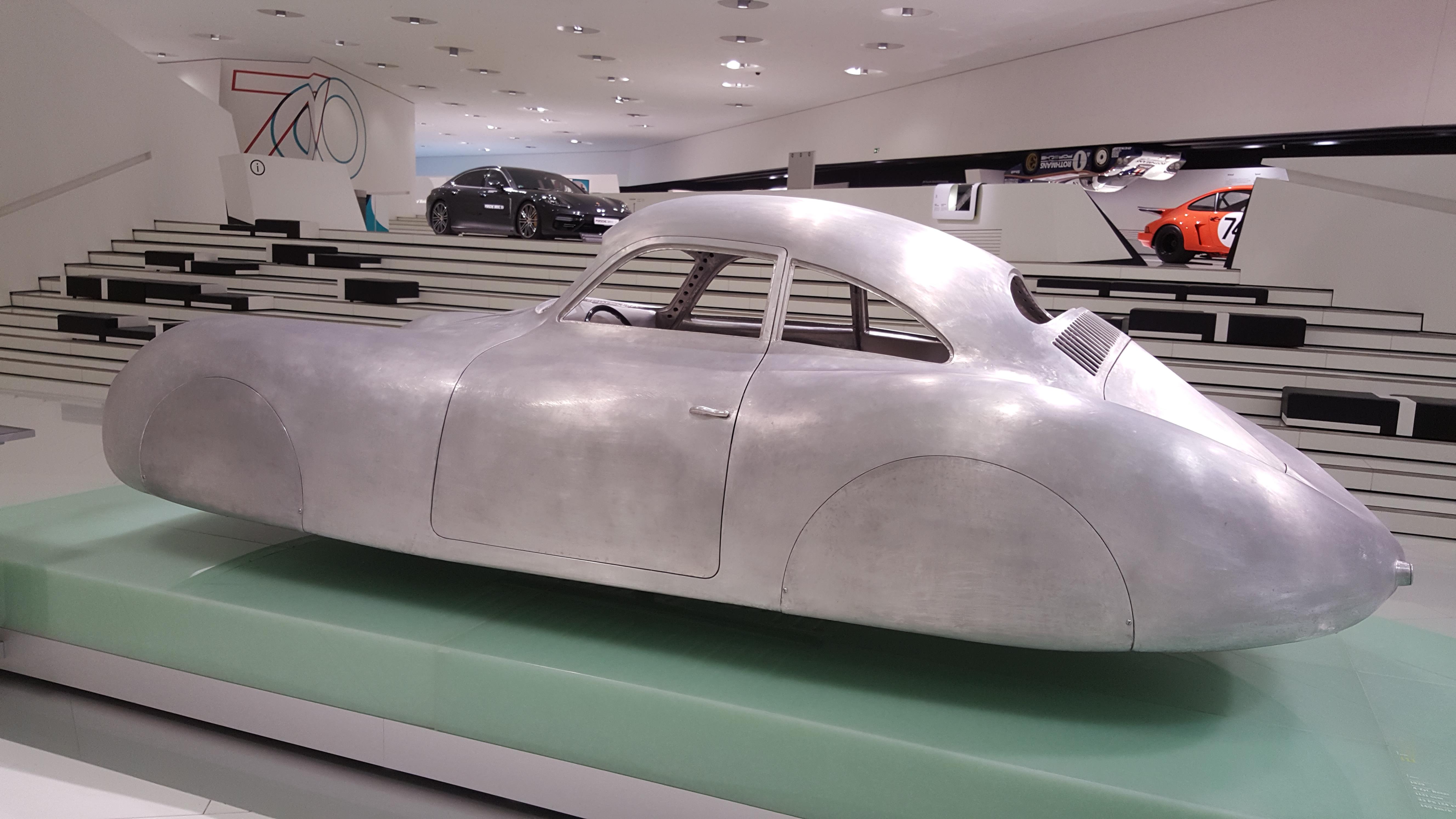 530.jpg (182050 bytes)