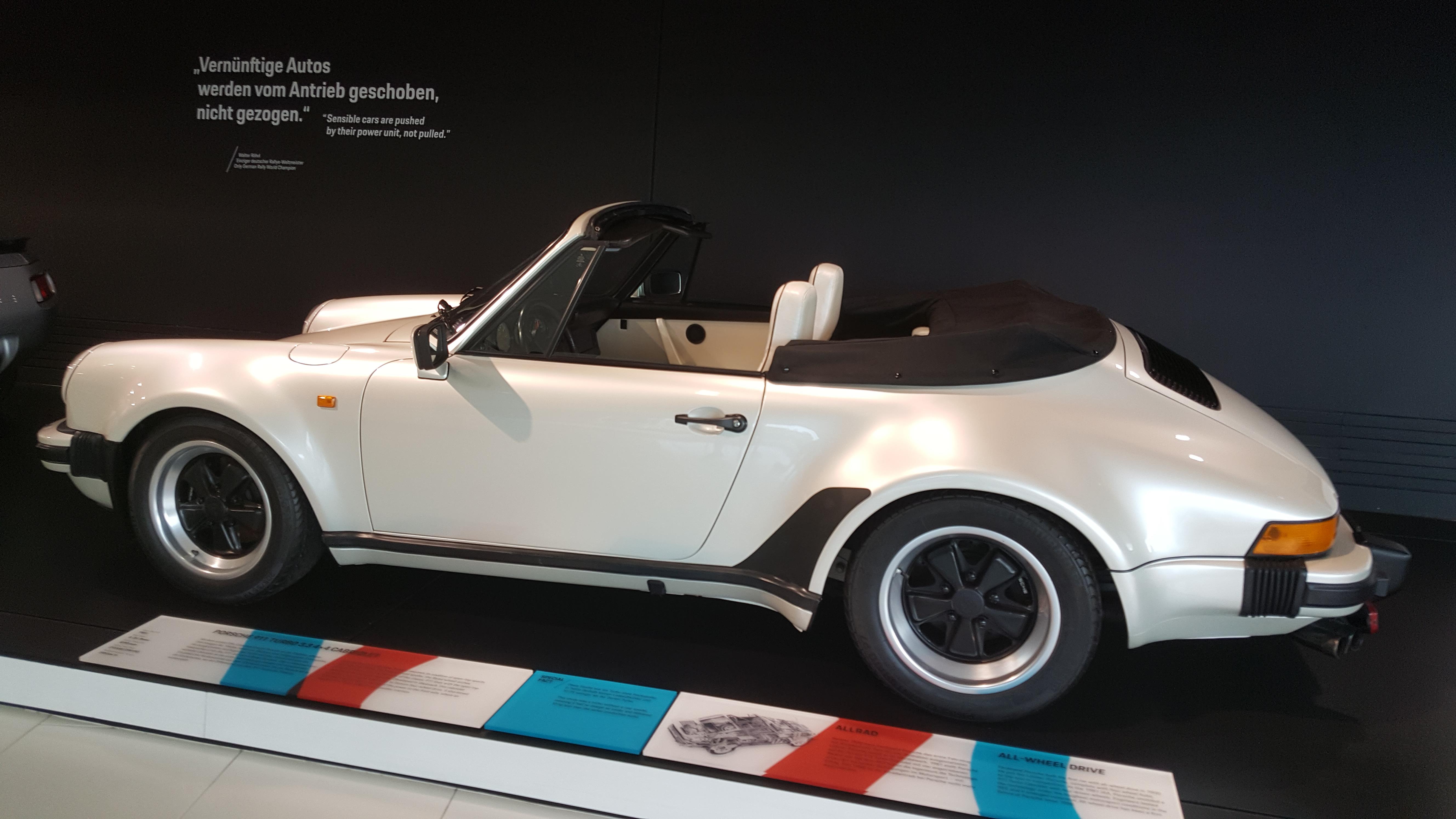 700.jpg (327117 bytes)