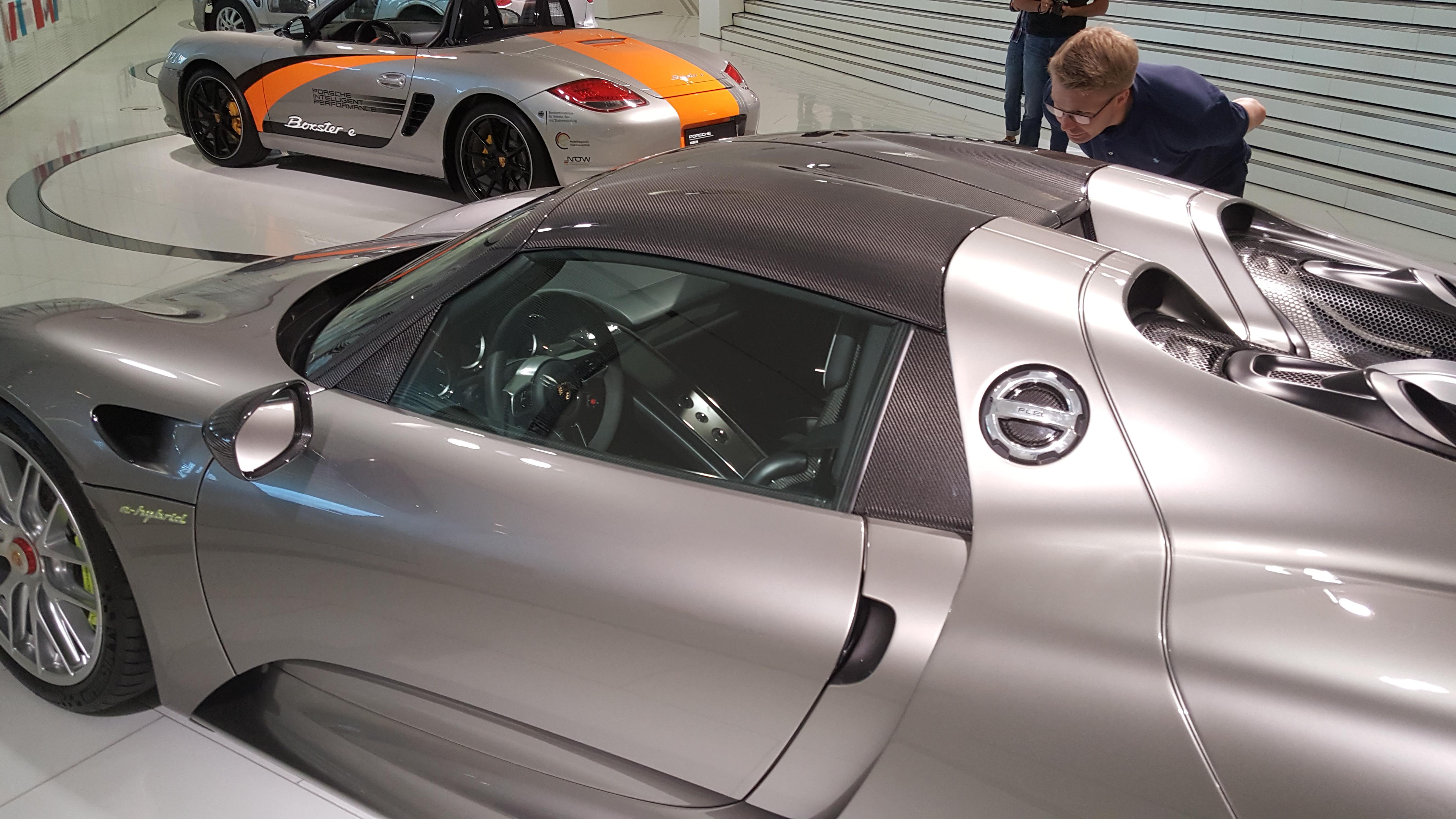 840.jpg (327117 bytes)