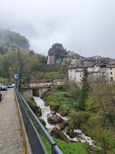 120.jpg (192791 bytes)