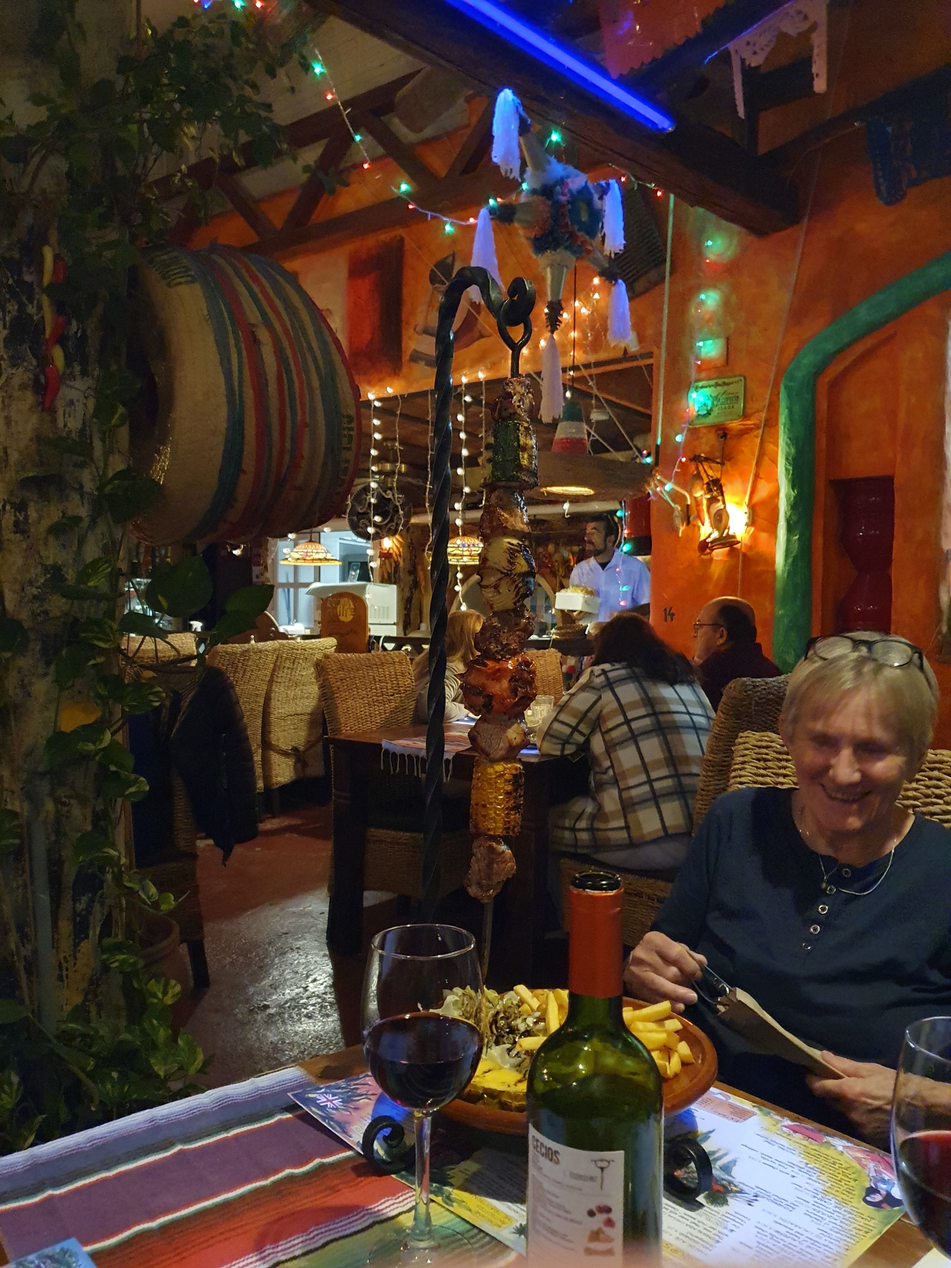 530.jpg (182050 bytes)