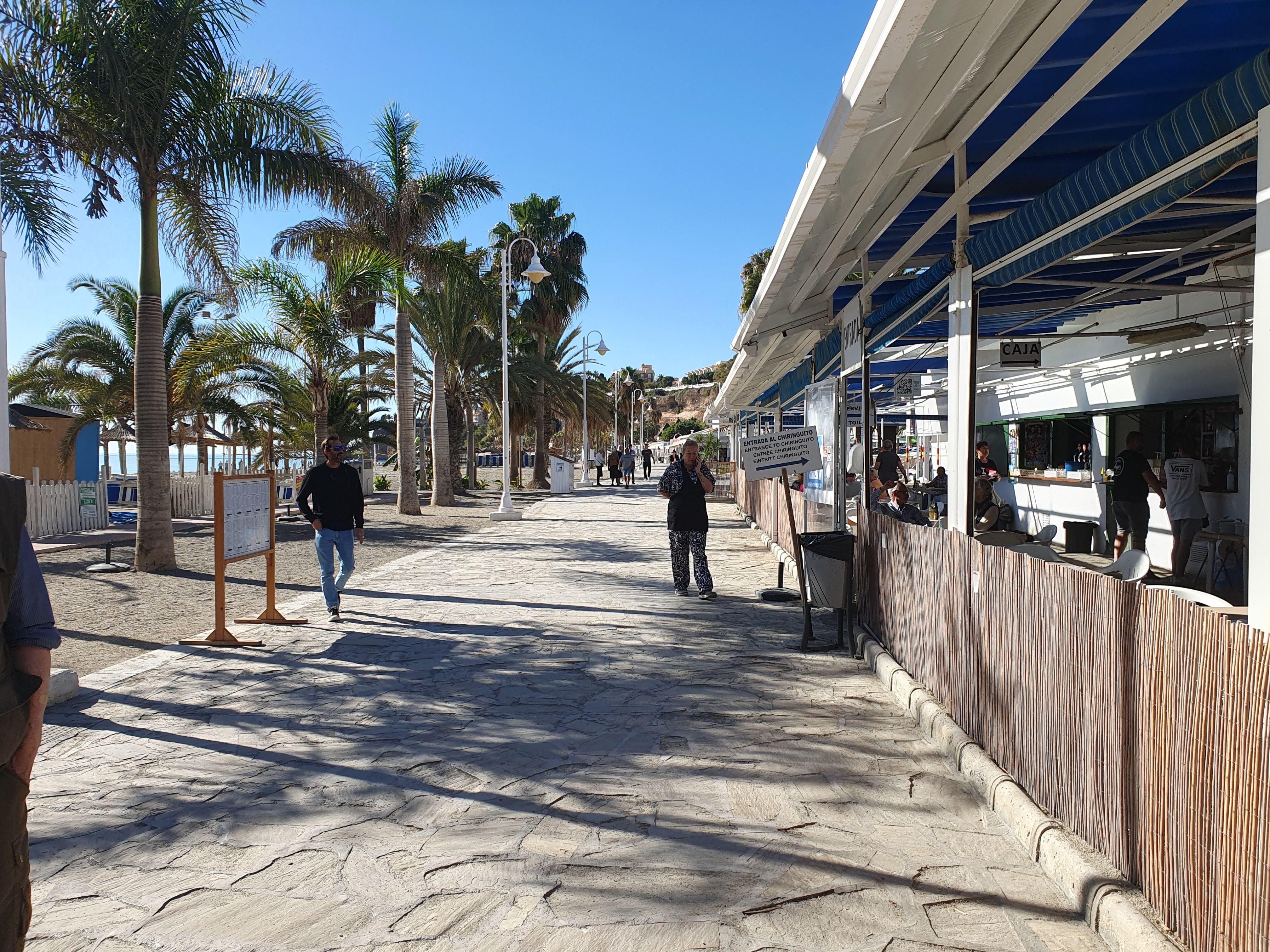 570.jpg (164728 bytes)