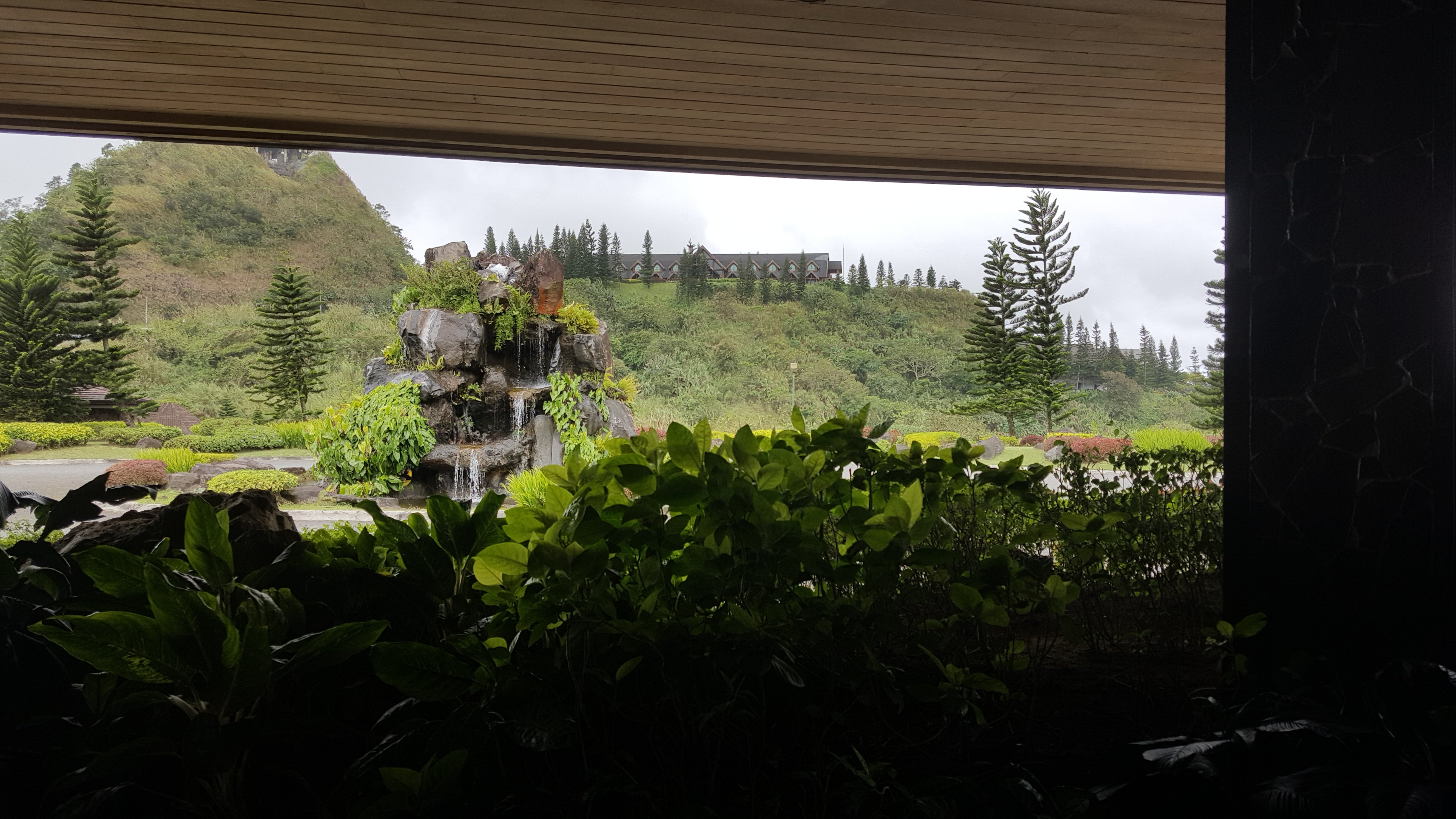 60.jpg (142052 bytes)