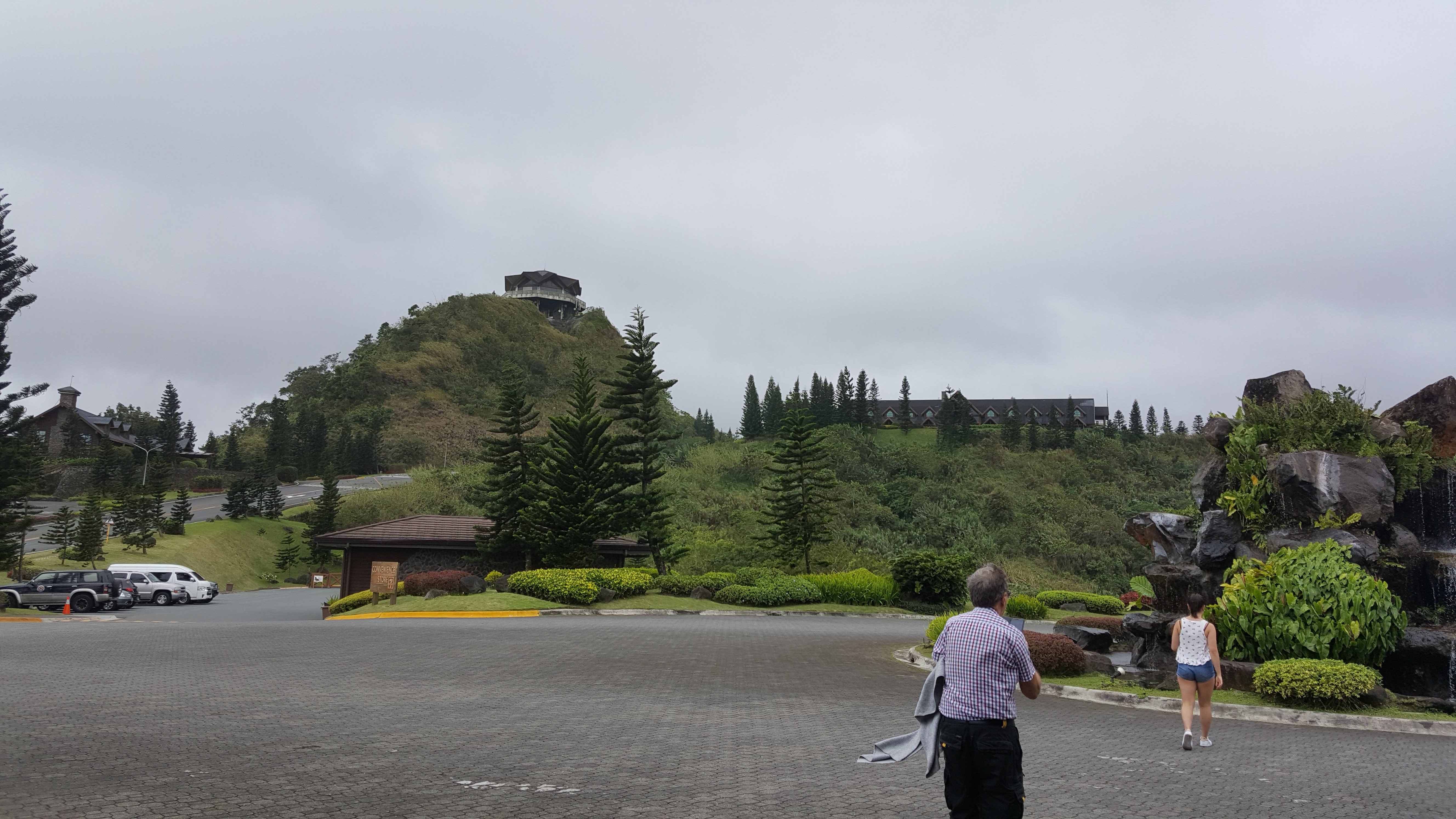 80.jpg (142052 bytes)