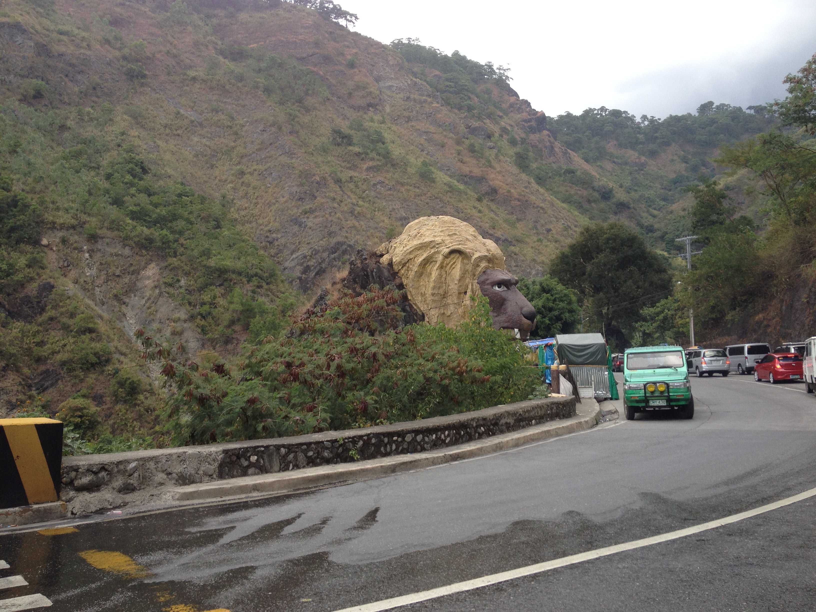 300.jpg (142052 bytes)