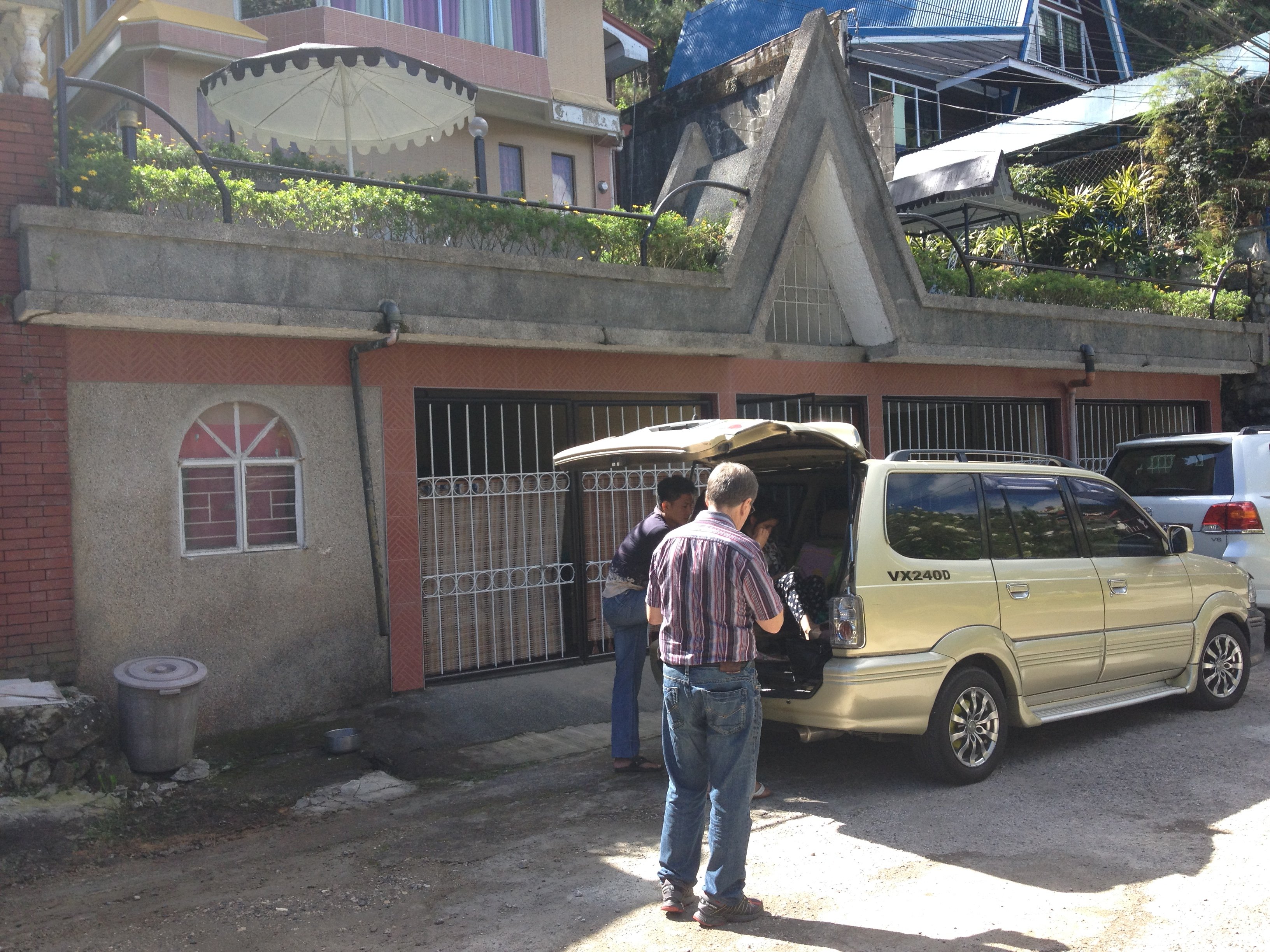 60.jpg (142052 bytes)