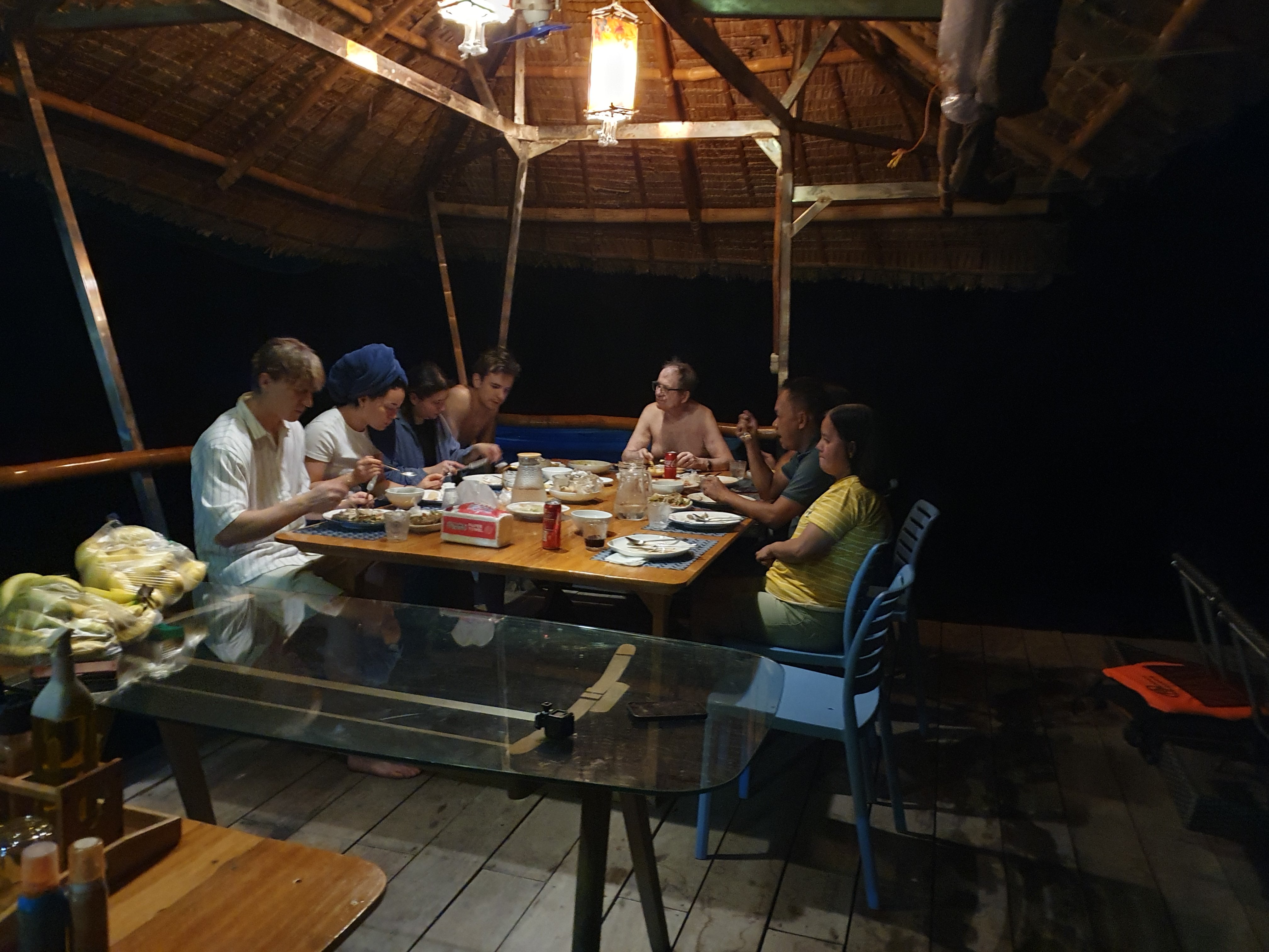 240.jpg (165335 bytes)