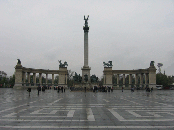 10.gif (147159 bytes)