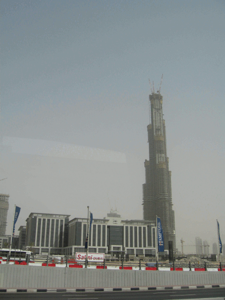 70.gif (124997 bytes)