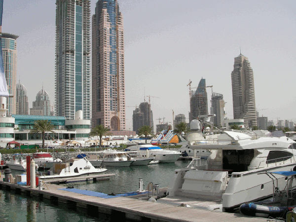 440.gif (164613 bytes)