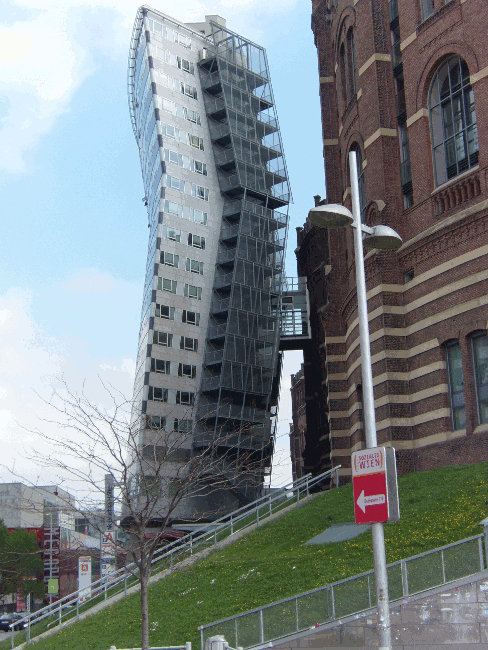 110.gif (226845 bytes)