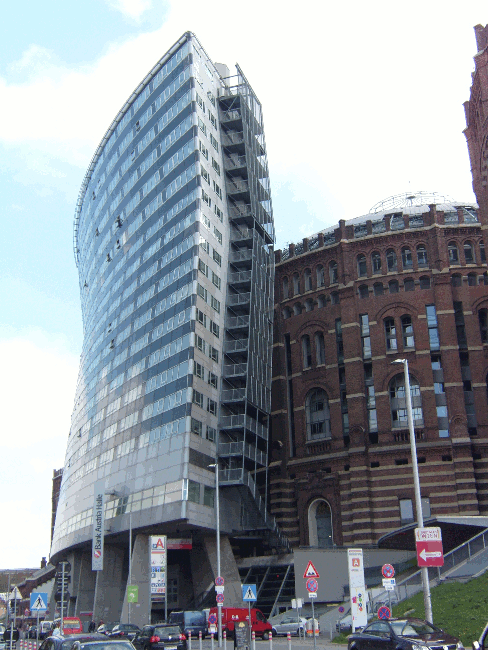 120.gif (190613 bytes)